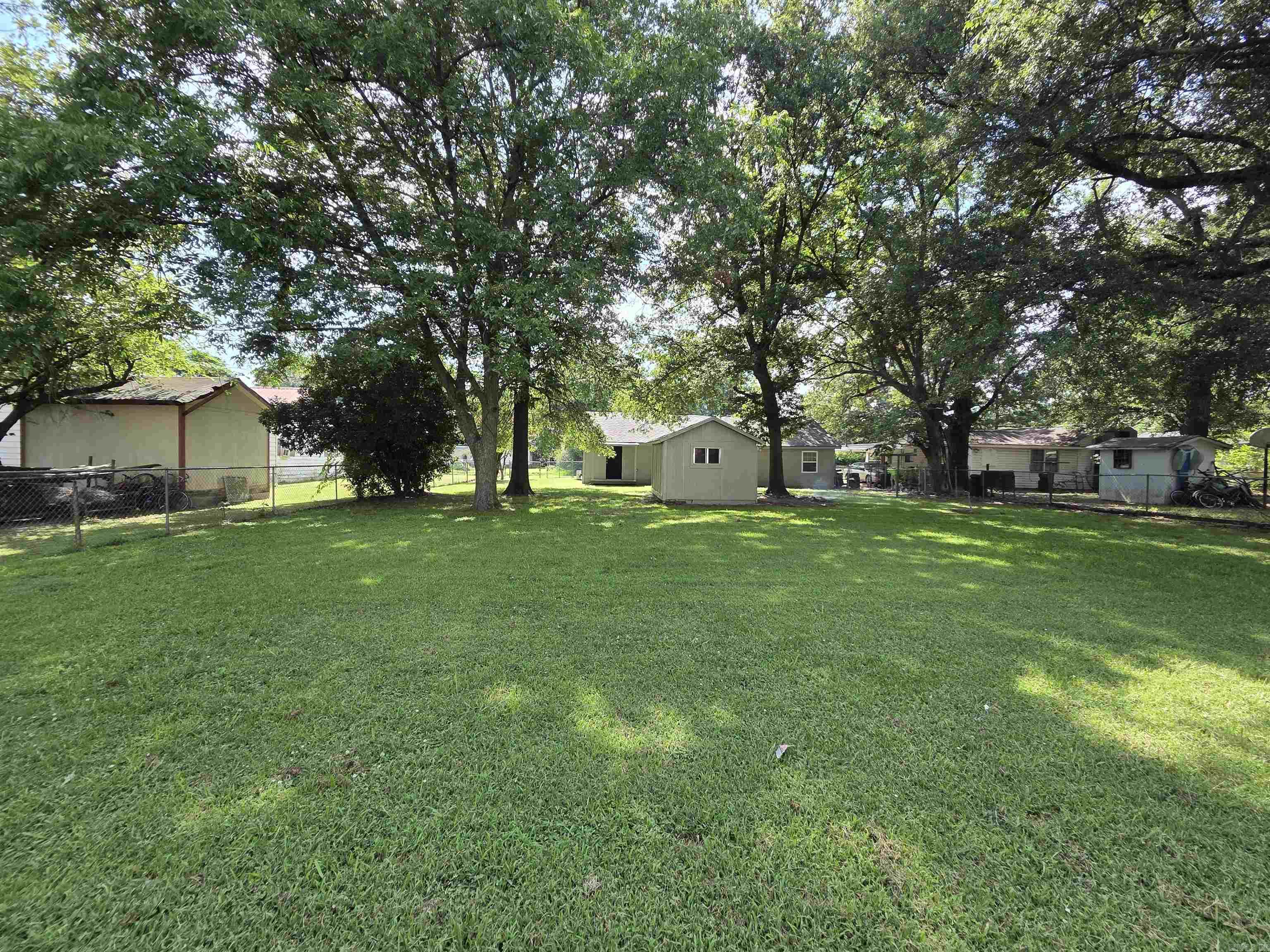 1012 N Lowe St  Stuttgart, AR