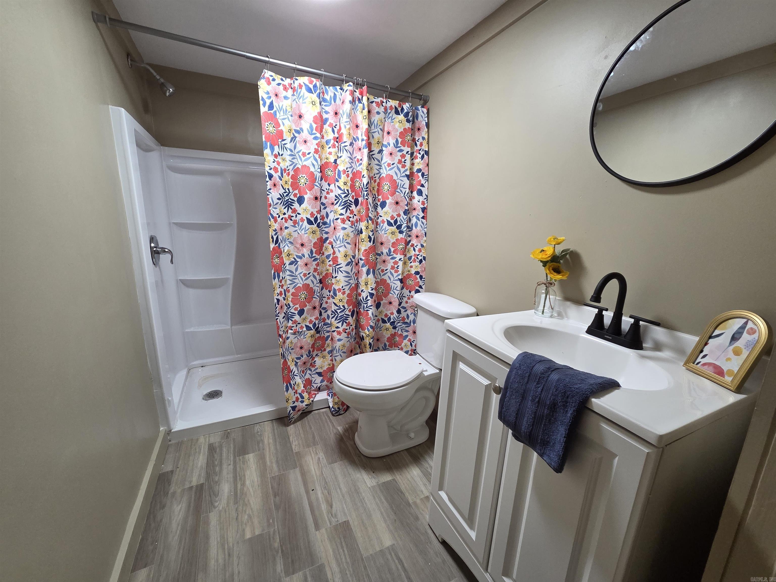 1012 N Lowe St  Stuttgart, AR