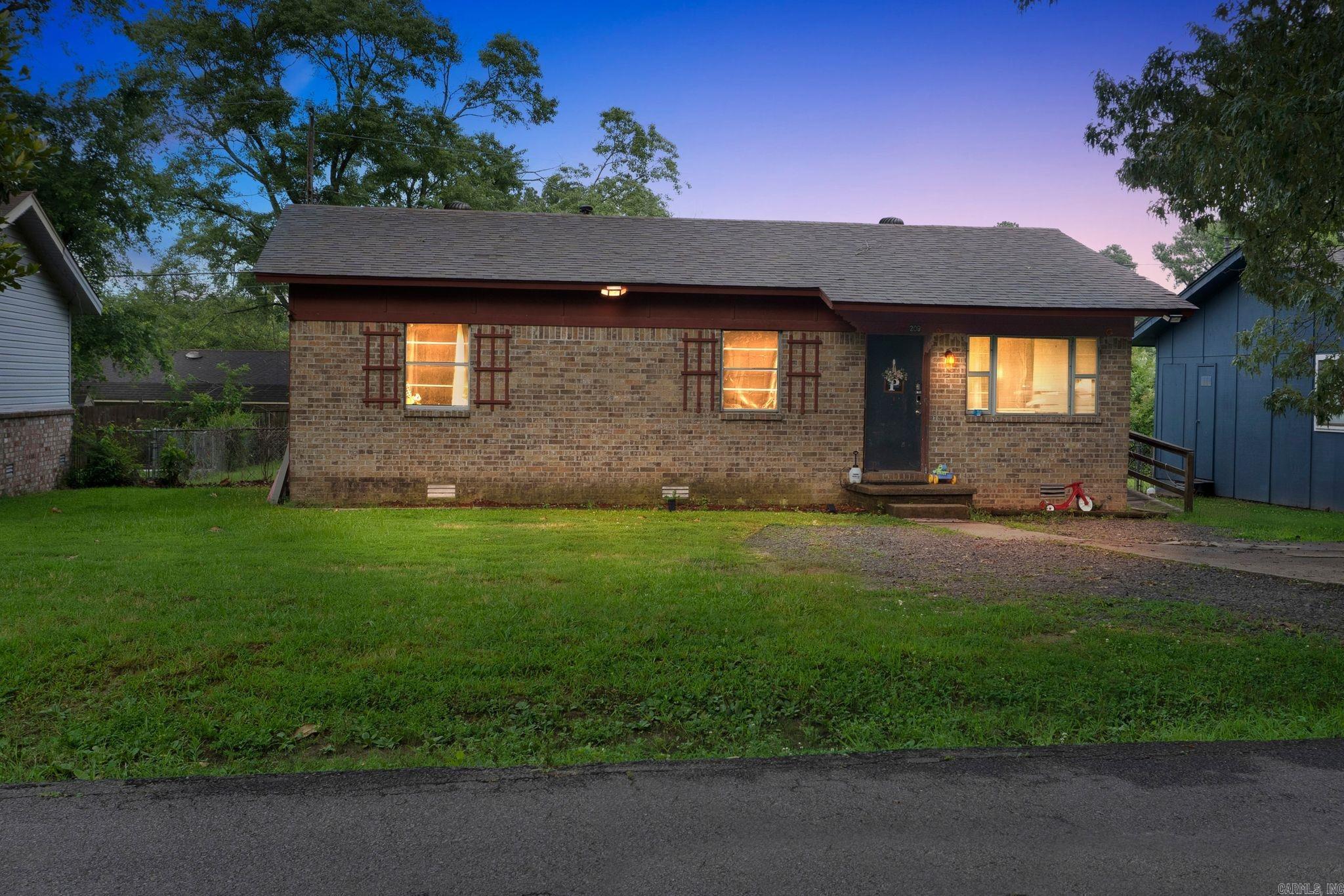 209 Northeastern  Jacksonville, AR
