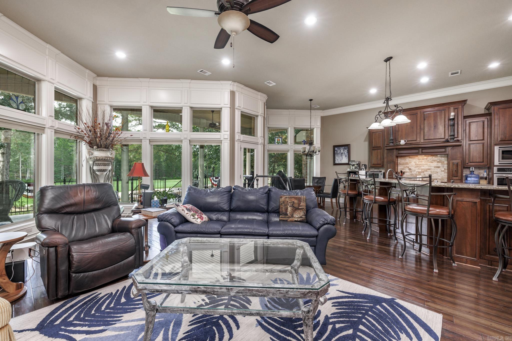 218 Pizarro Drive Hot Springs Village, AR 71909