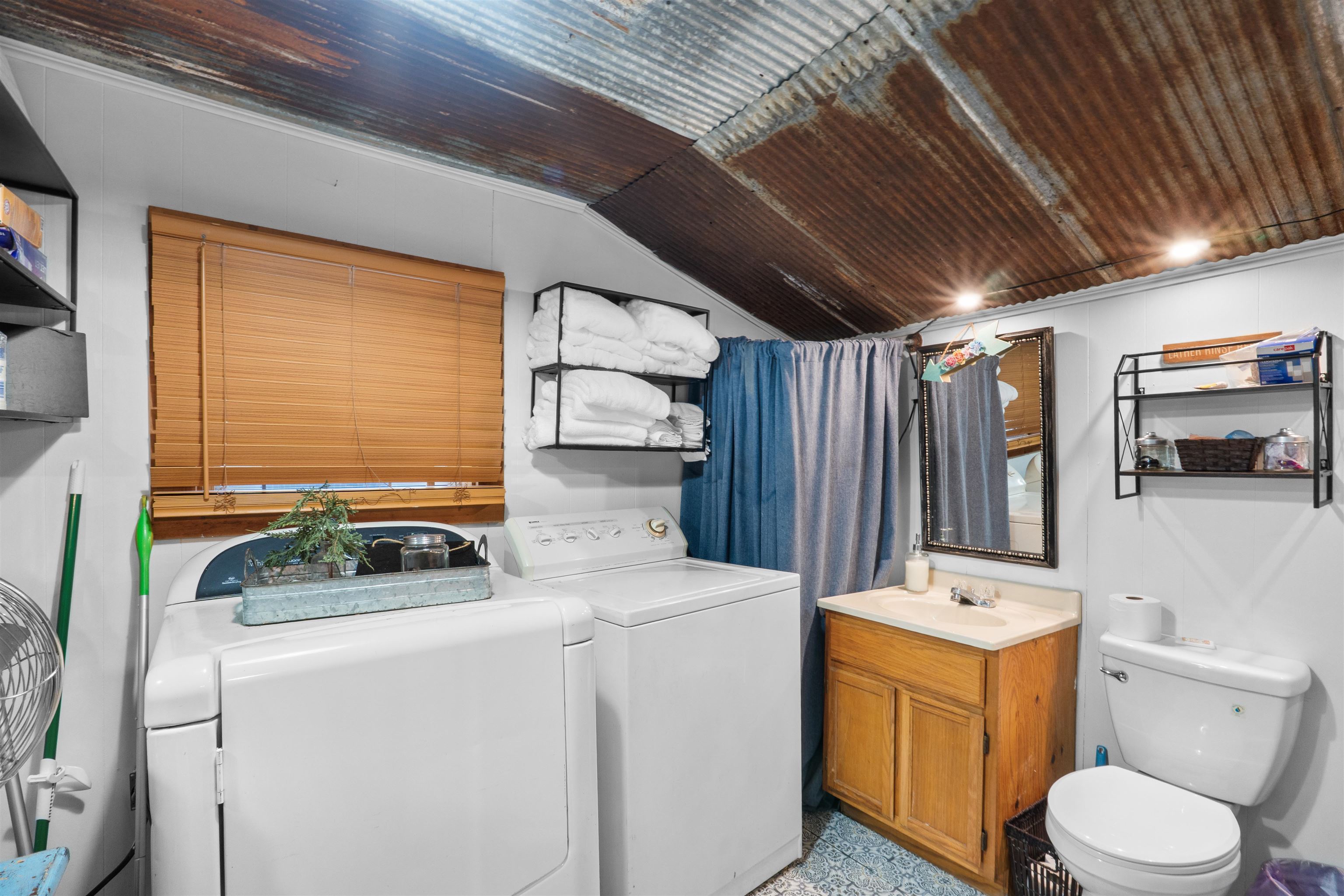 11186 W AR 58 HWY  Guion, AR