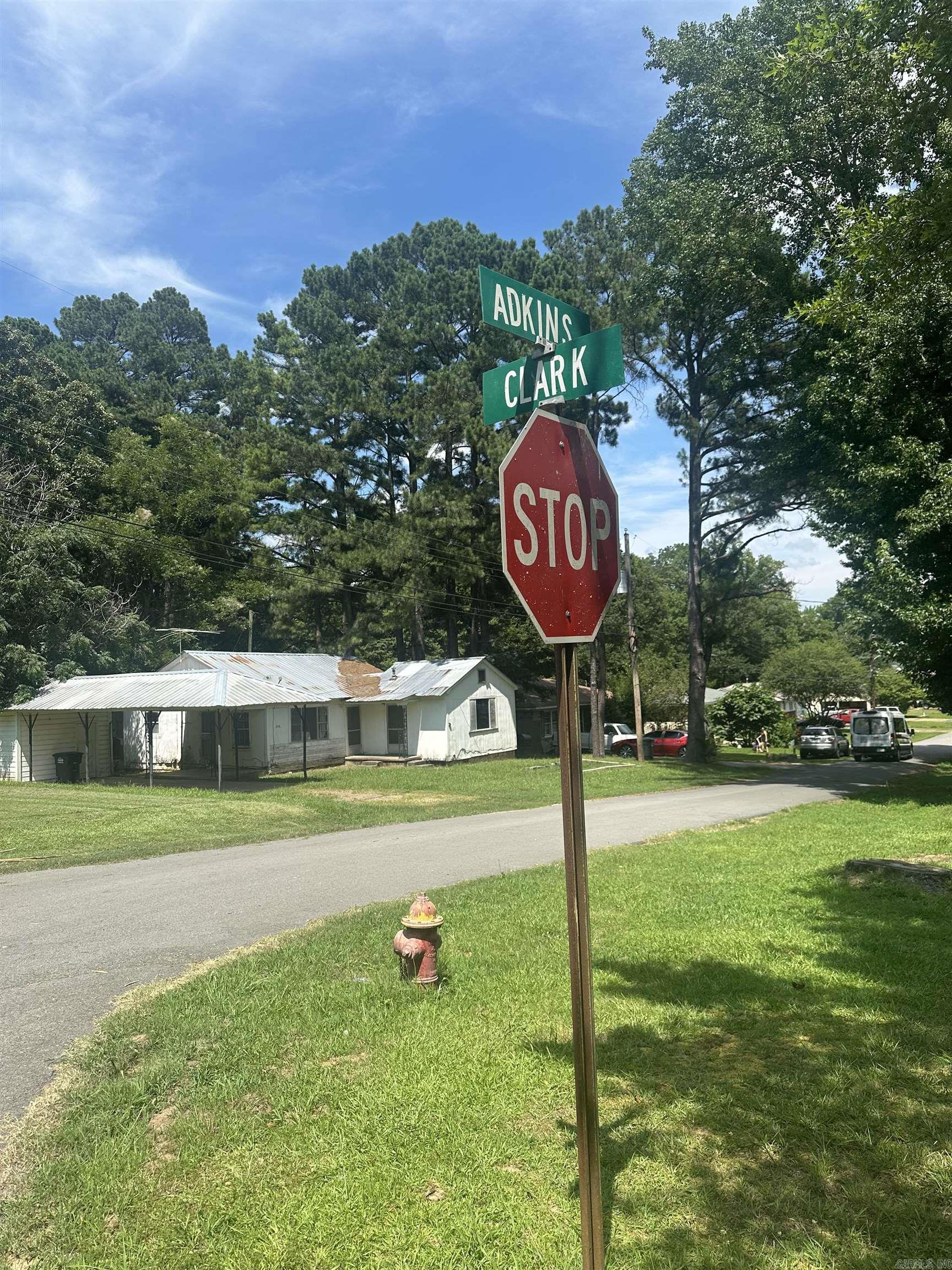 200 Clark  Bald Knob, AR