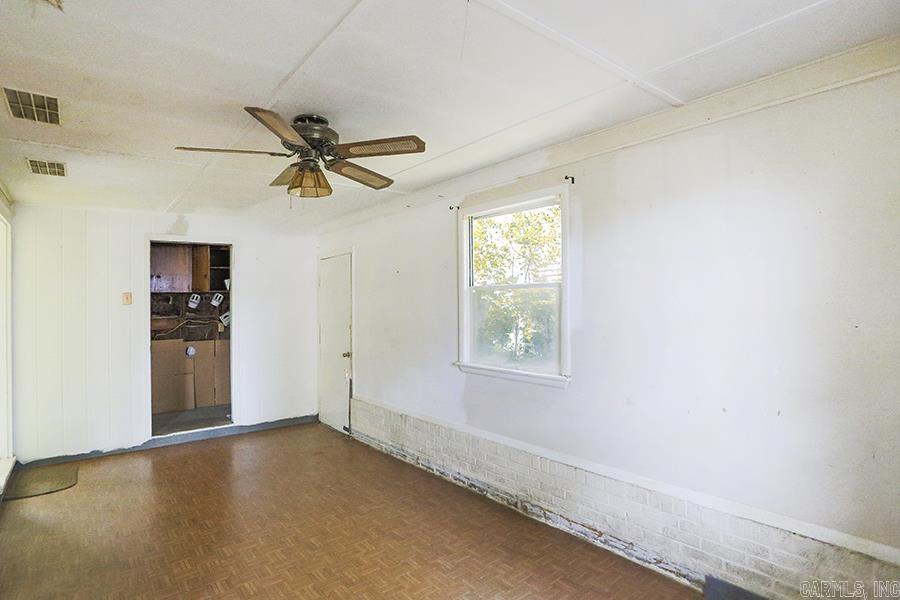 1810 N Mississippi  Little Rock, AR