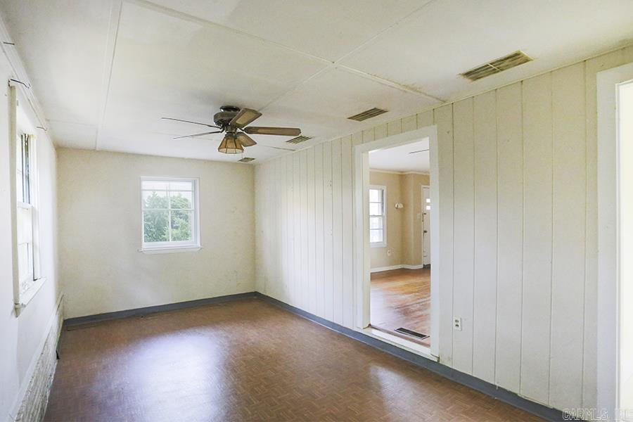 1810 N Mississippi  Little Rock, AR