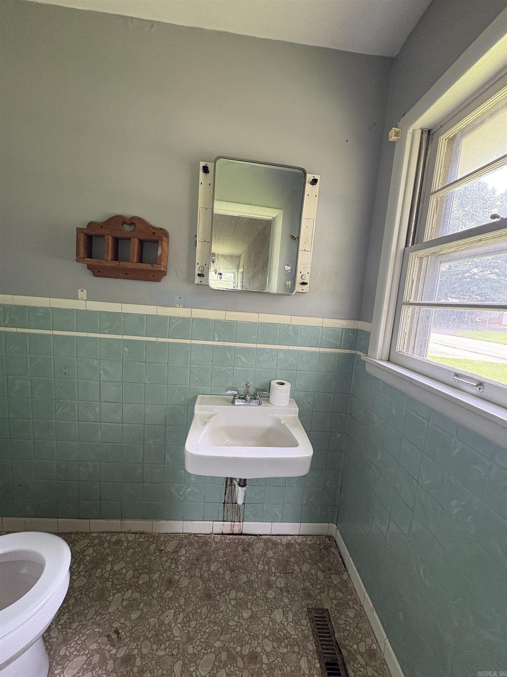 100 E Lincoln  Searcy, AR