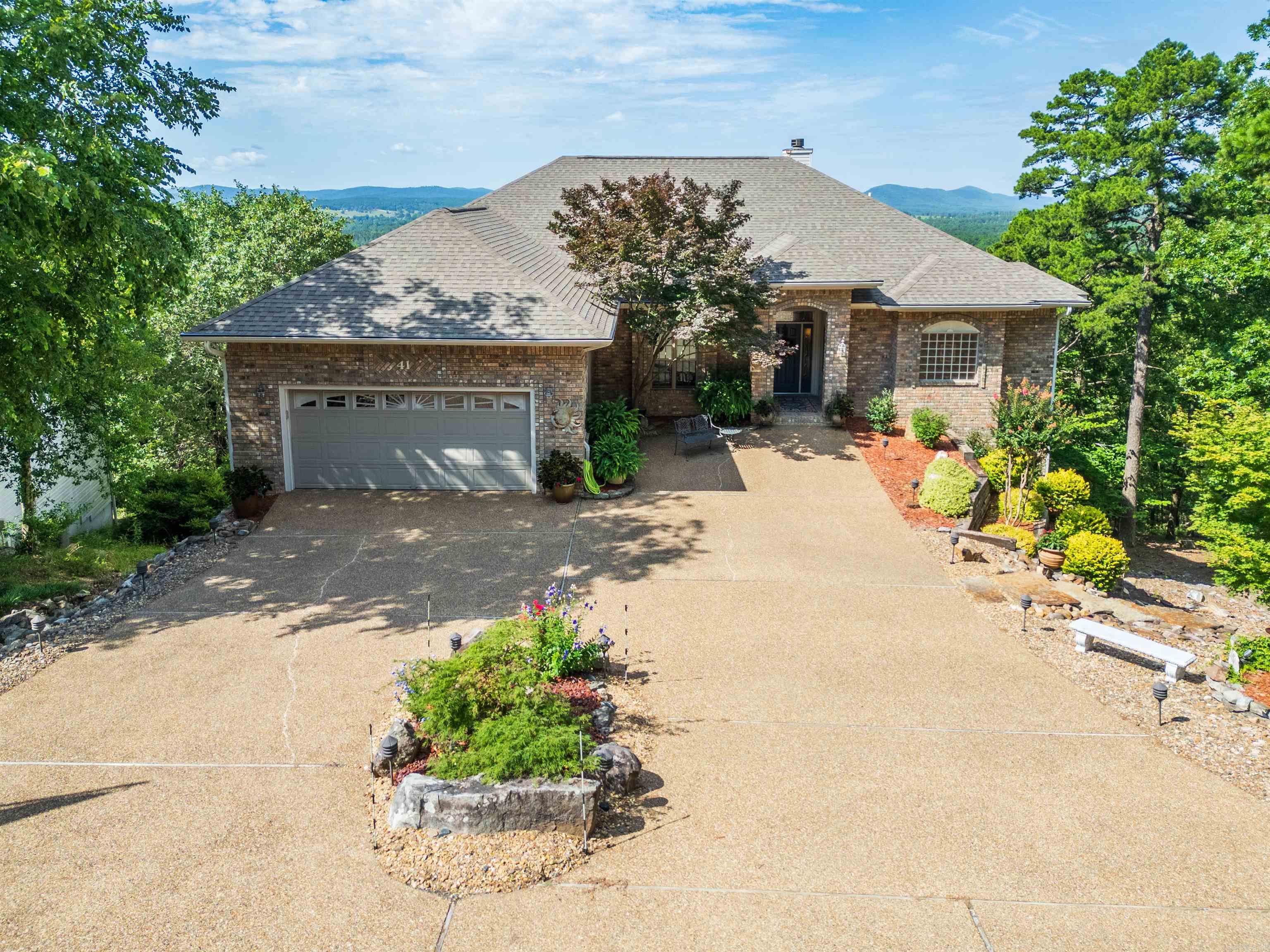 41 Ponferrada Way 41 Ponferrada Way Hot Springs Village, AR