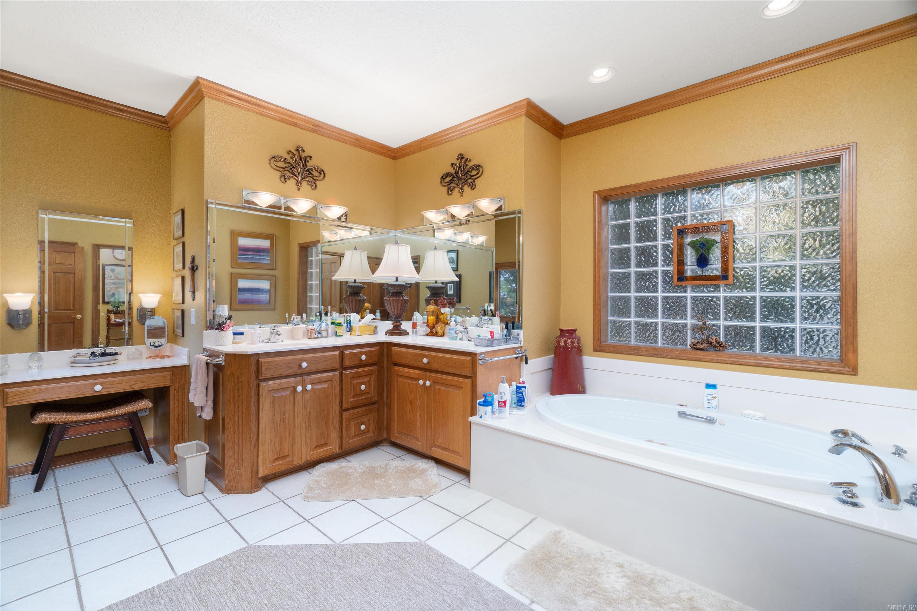 41 Ponferrada Way 41 Ponferrada Way Hot Springs Village, AR
