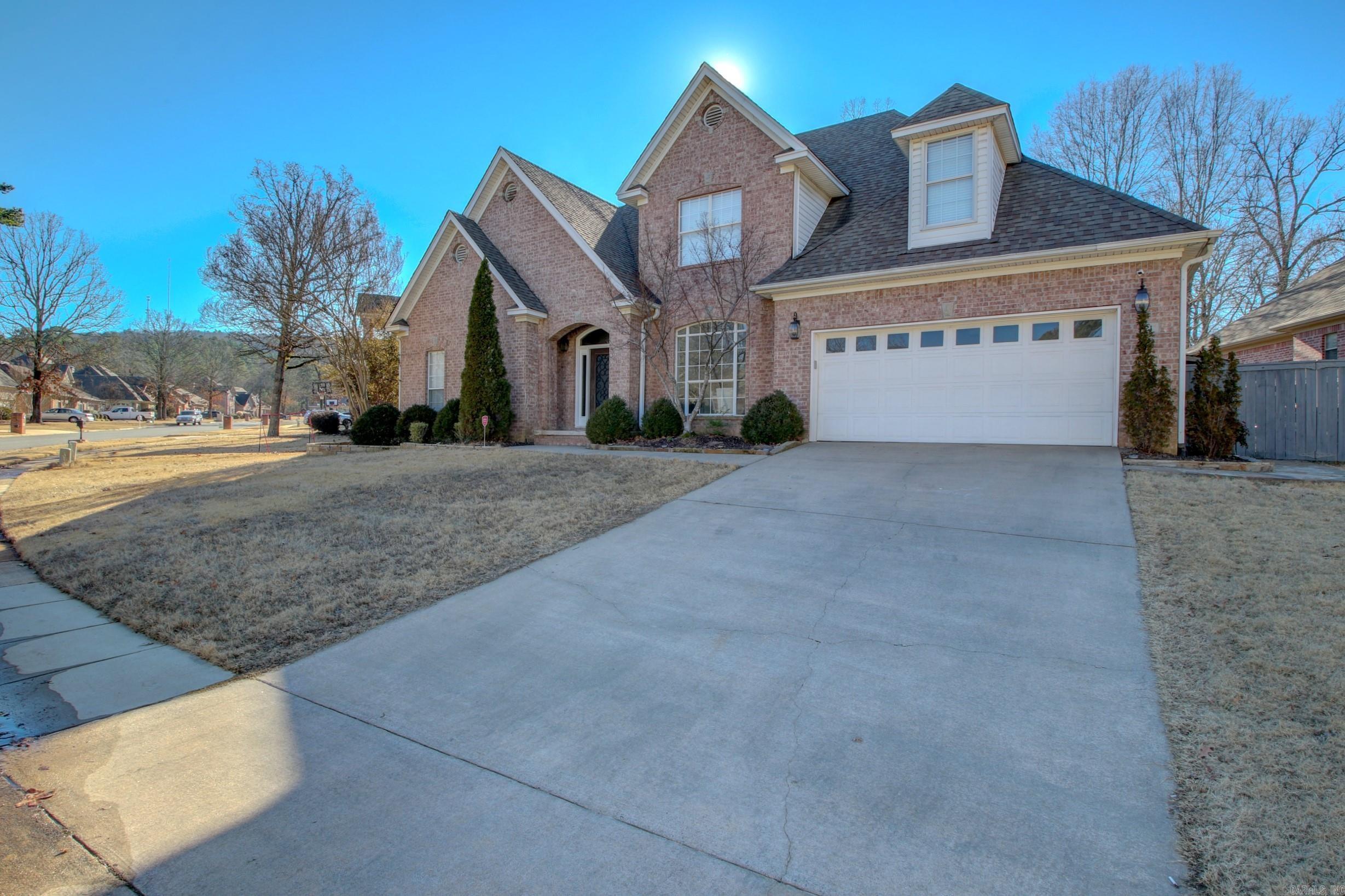 21 Chatel Drive Little Rock, AR 72223
