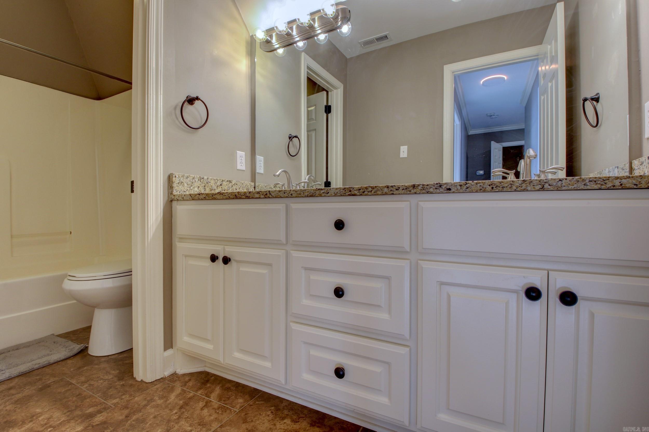 21 Chatel Drive Little Rock, AR 72223