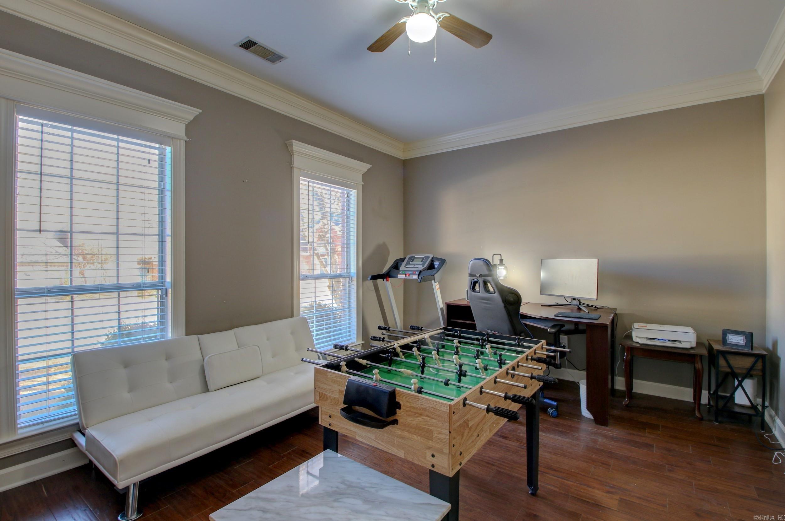 21 Chatel Drive Little Rock, AR 72223