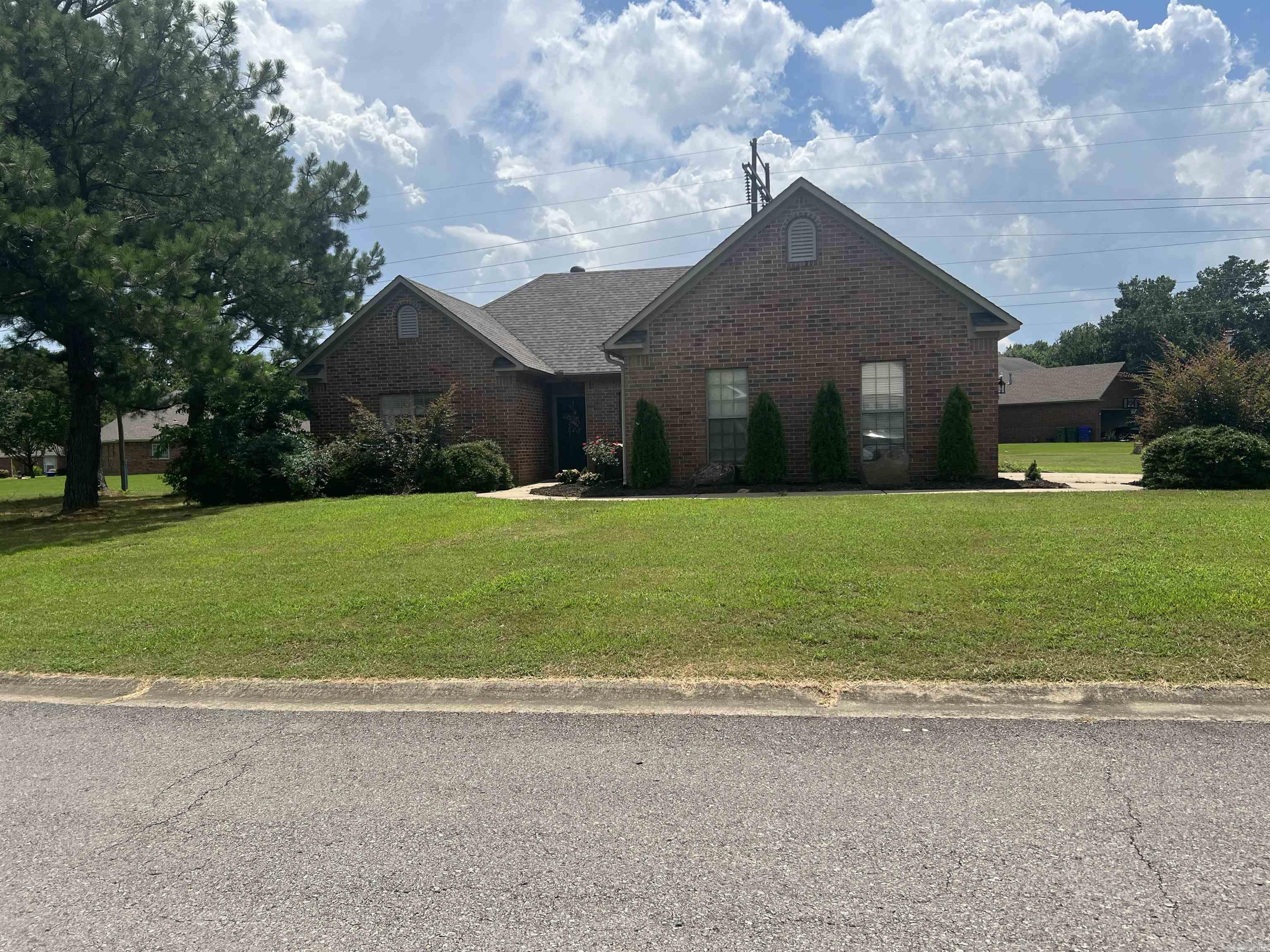 1235 Bermuda  Conway, AR
