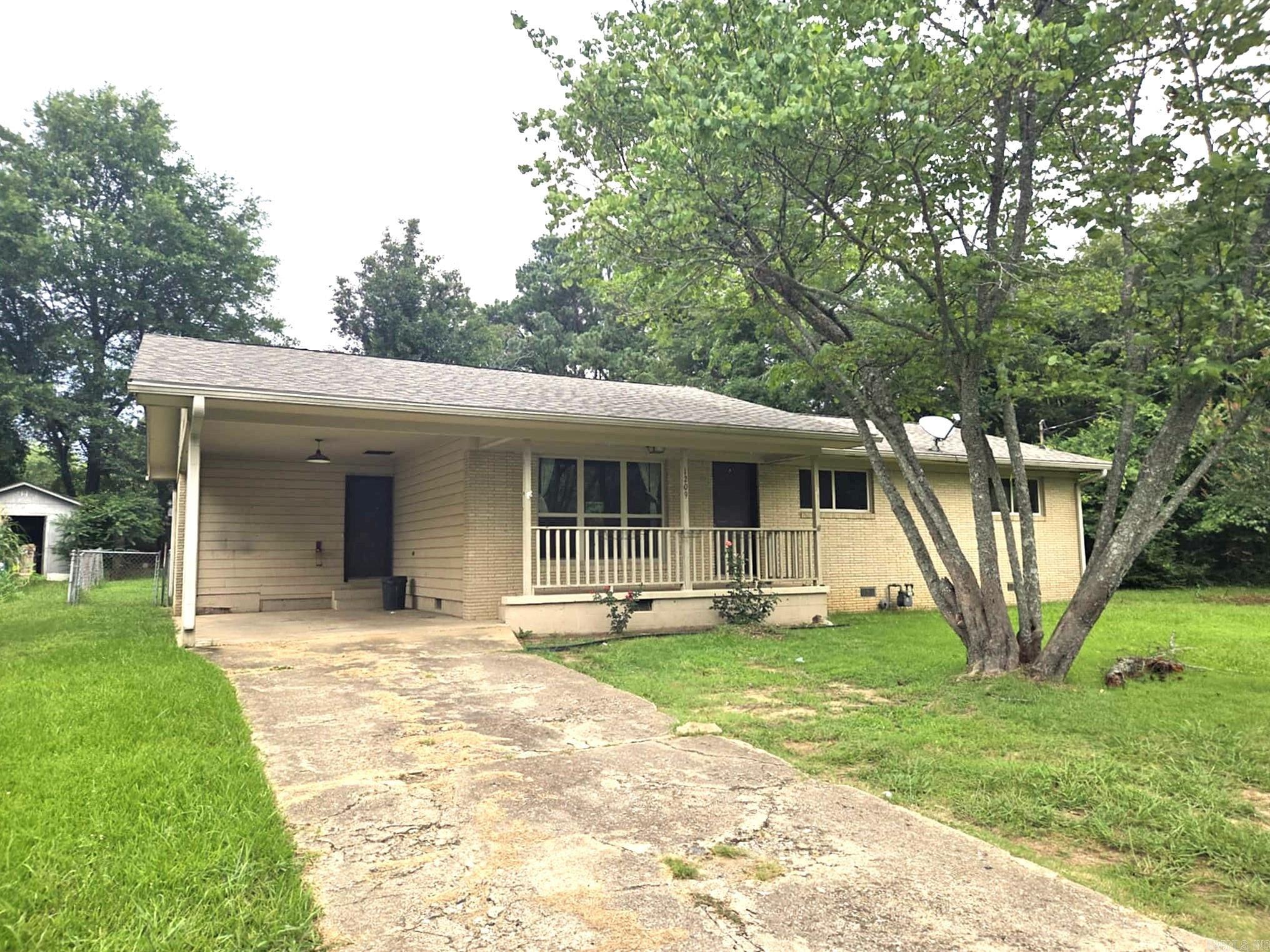 1209 Cole Ave  Mena, AR