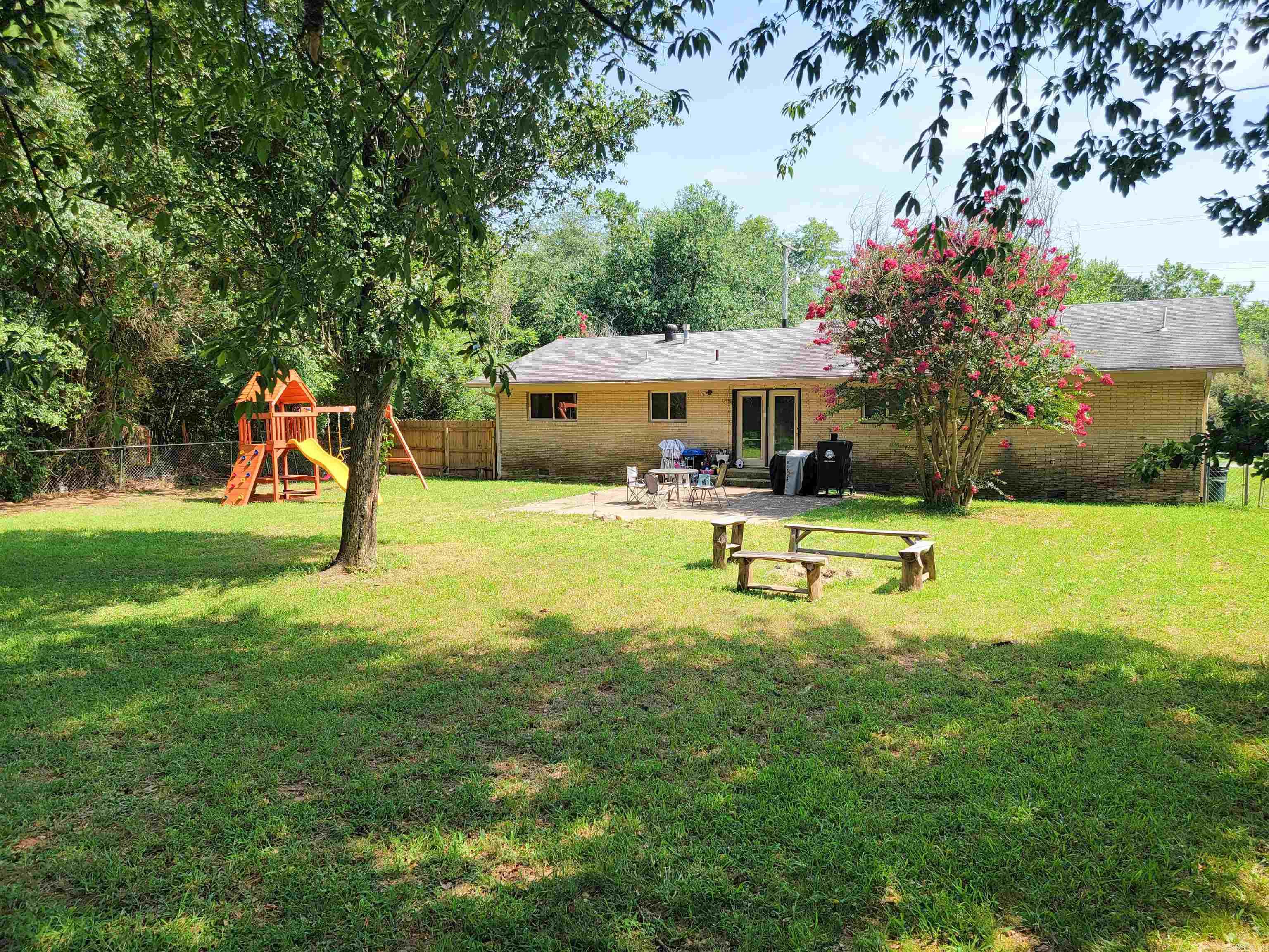 1209 Cole Ave  Mena, AR