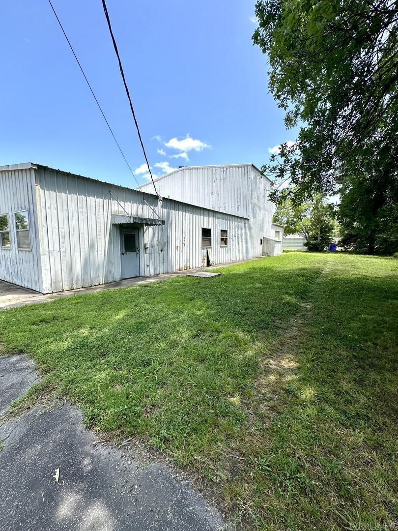 2300 W 30th  Pine Bluff, AR