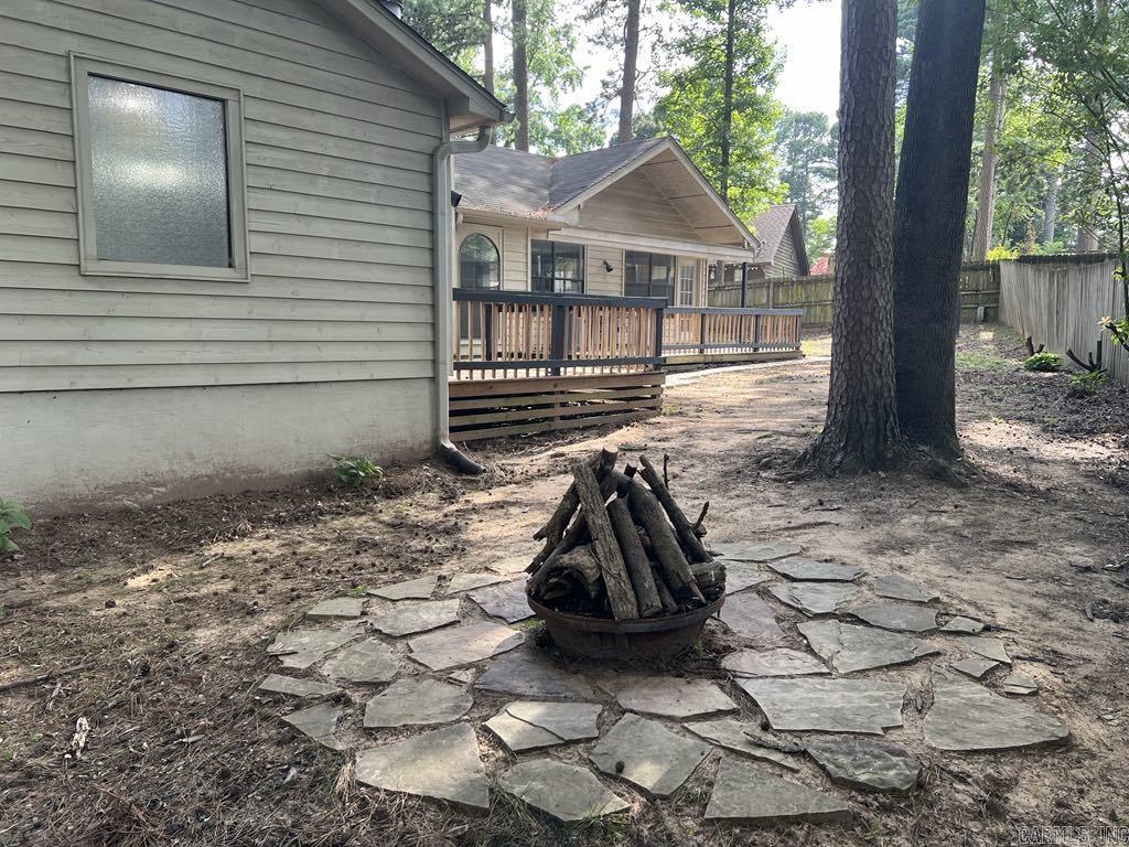 12 Suwannee Maumelle, AR 72113
