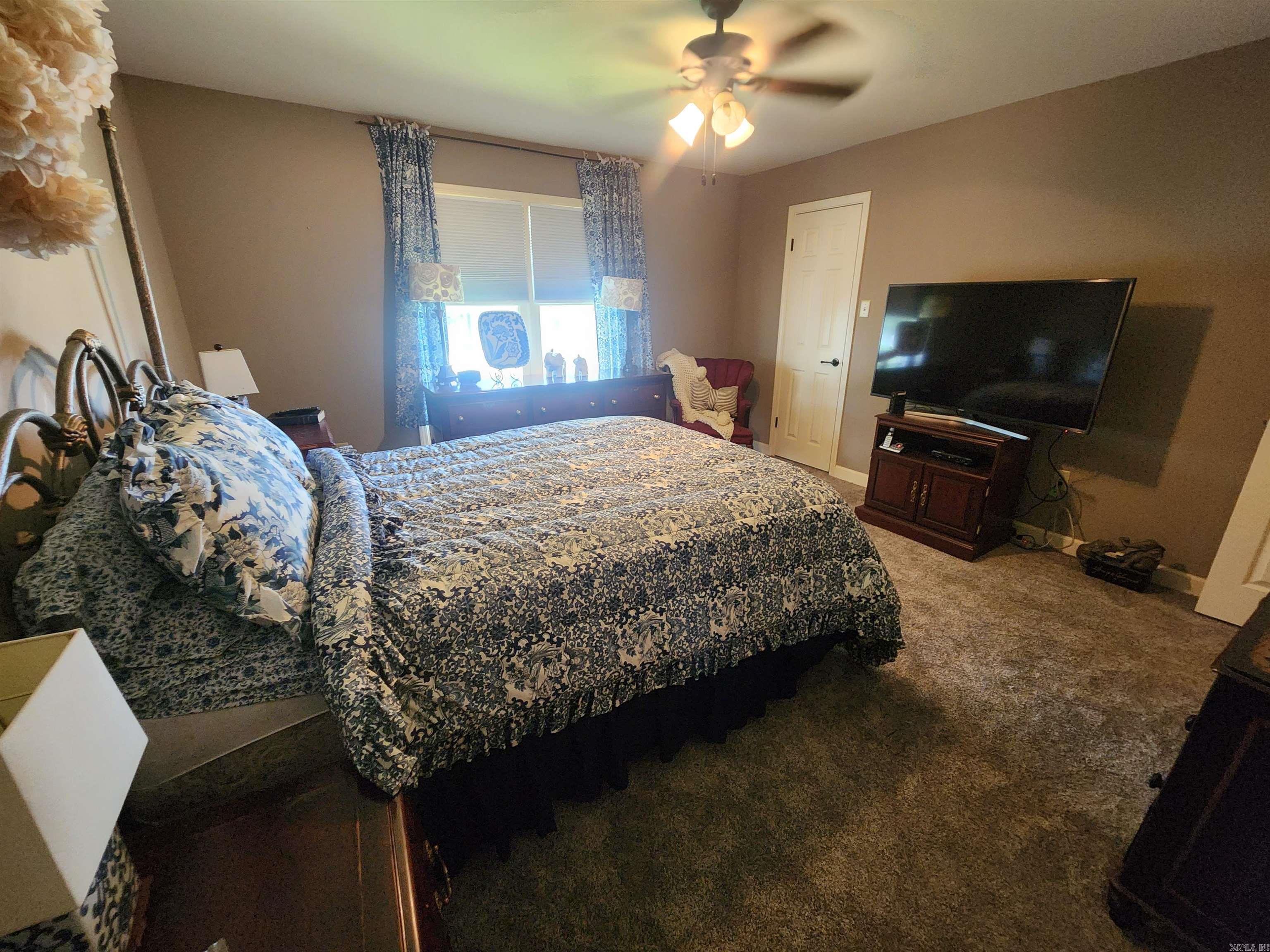 11 River Oaks Trace Searcy, AR 72143