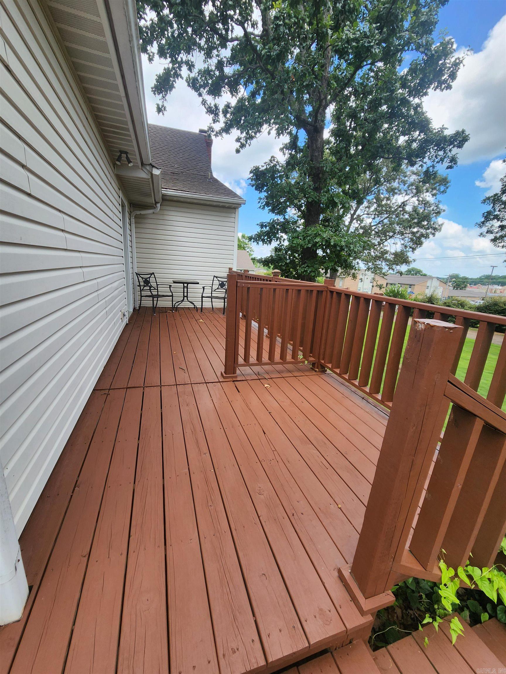 11 River Oaks Trace Searcy, AR 72143