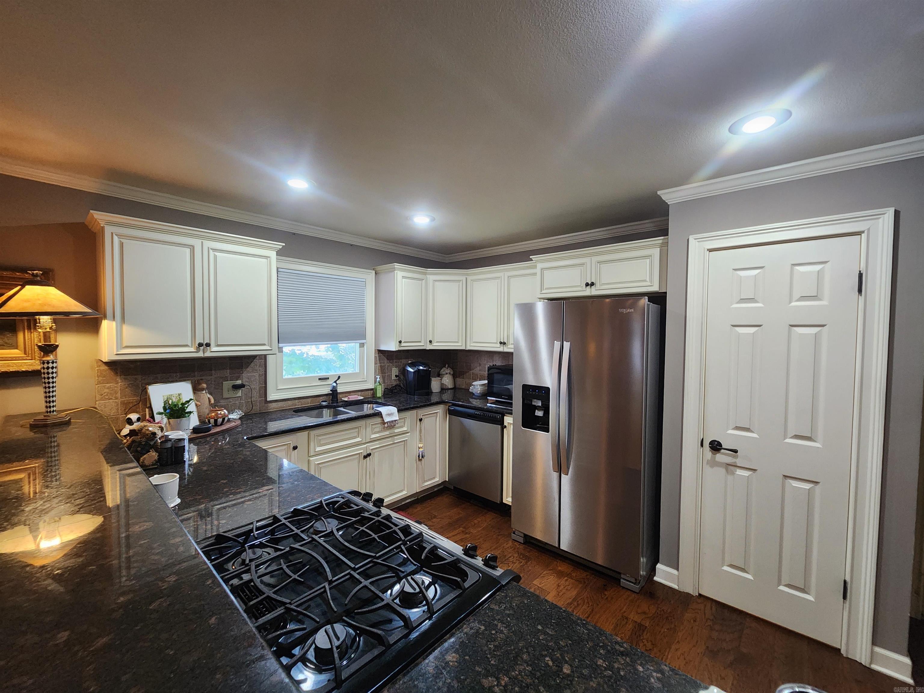 11 River Oaks Trace Searcy, AR 72143