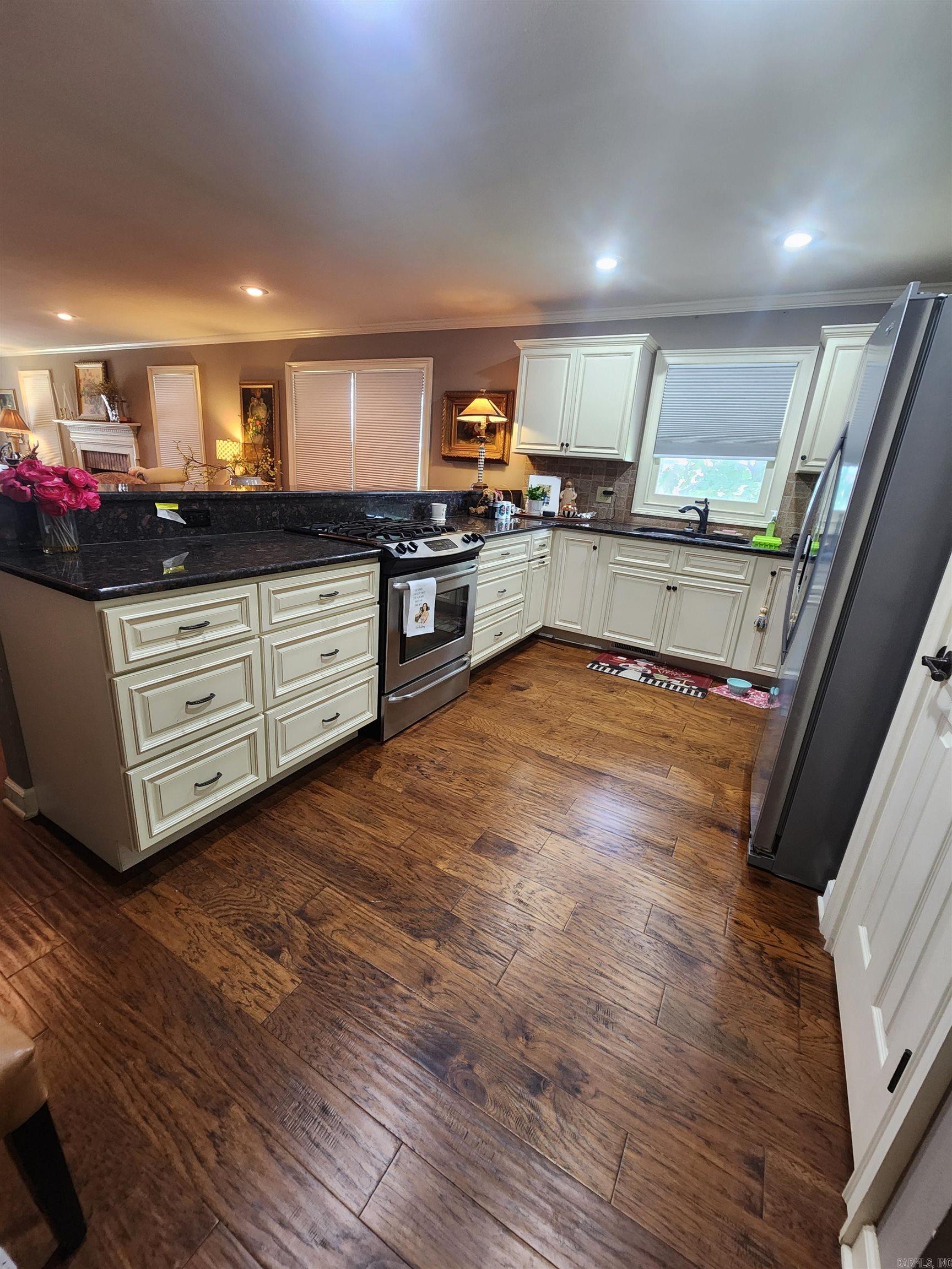 11 River Oaks Trace Searcy, AR 72143