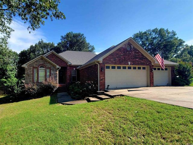 26  Auburn Hills  Greenbrier, AR