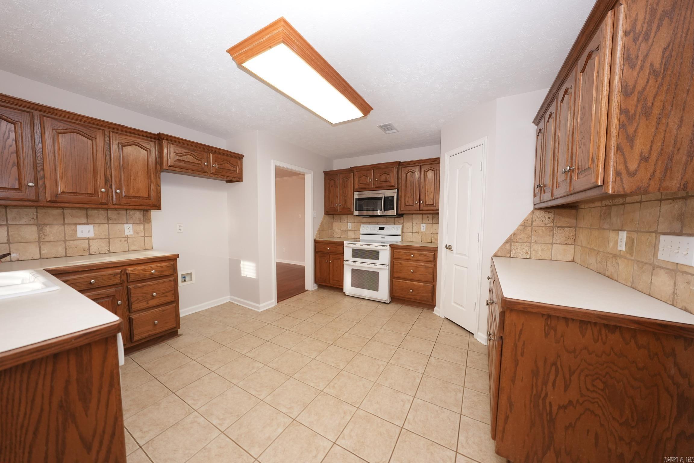 16 Pecan Lane Cabot, AR 72023