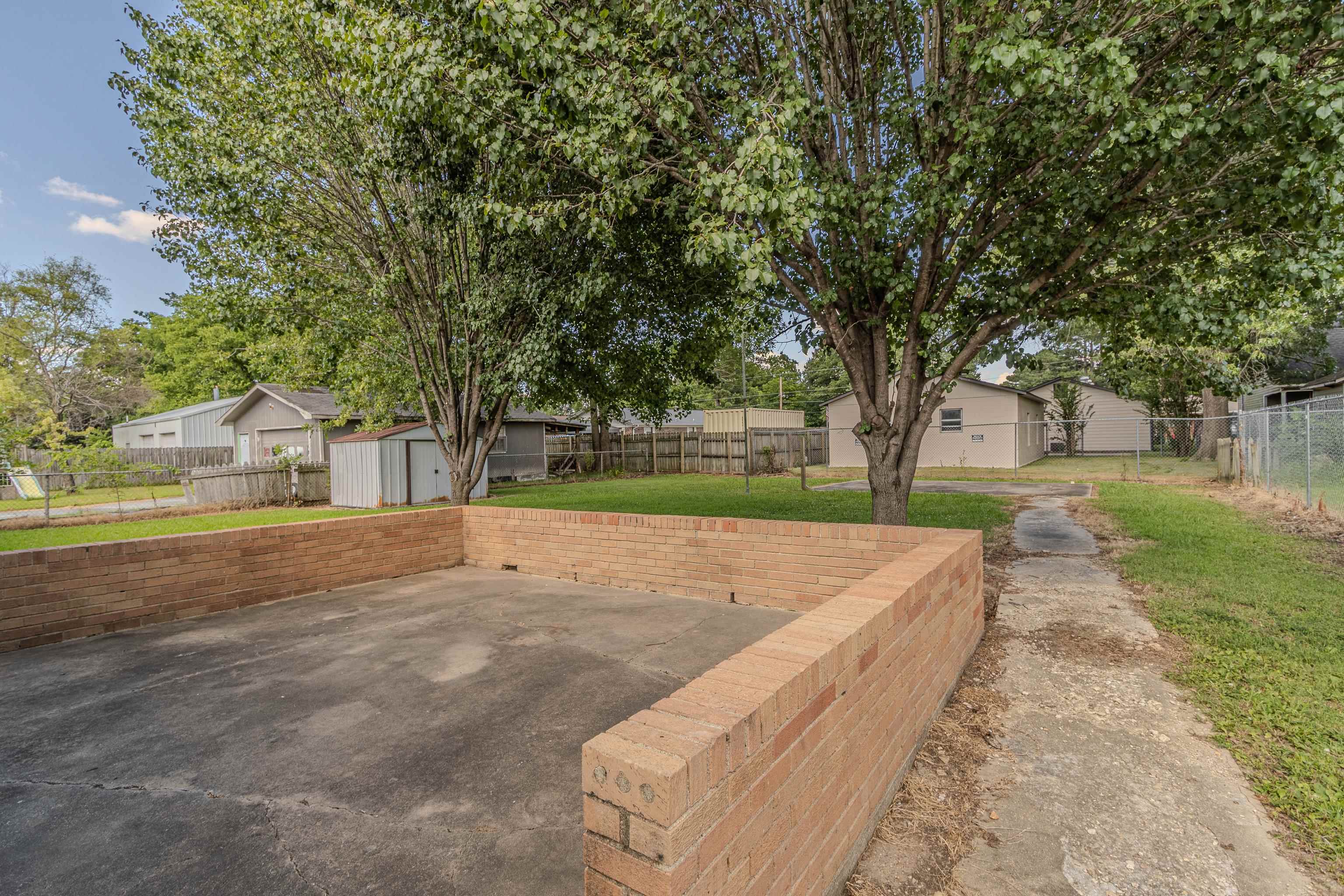 203 S 13TH AVE  Paragould, AR