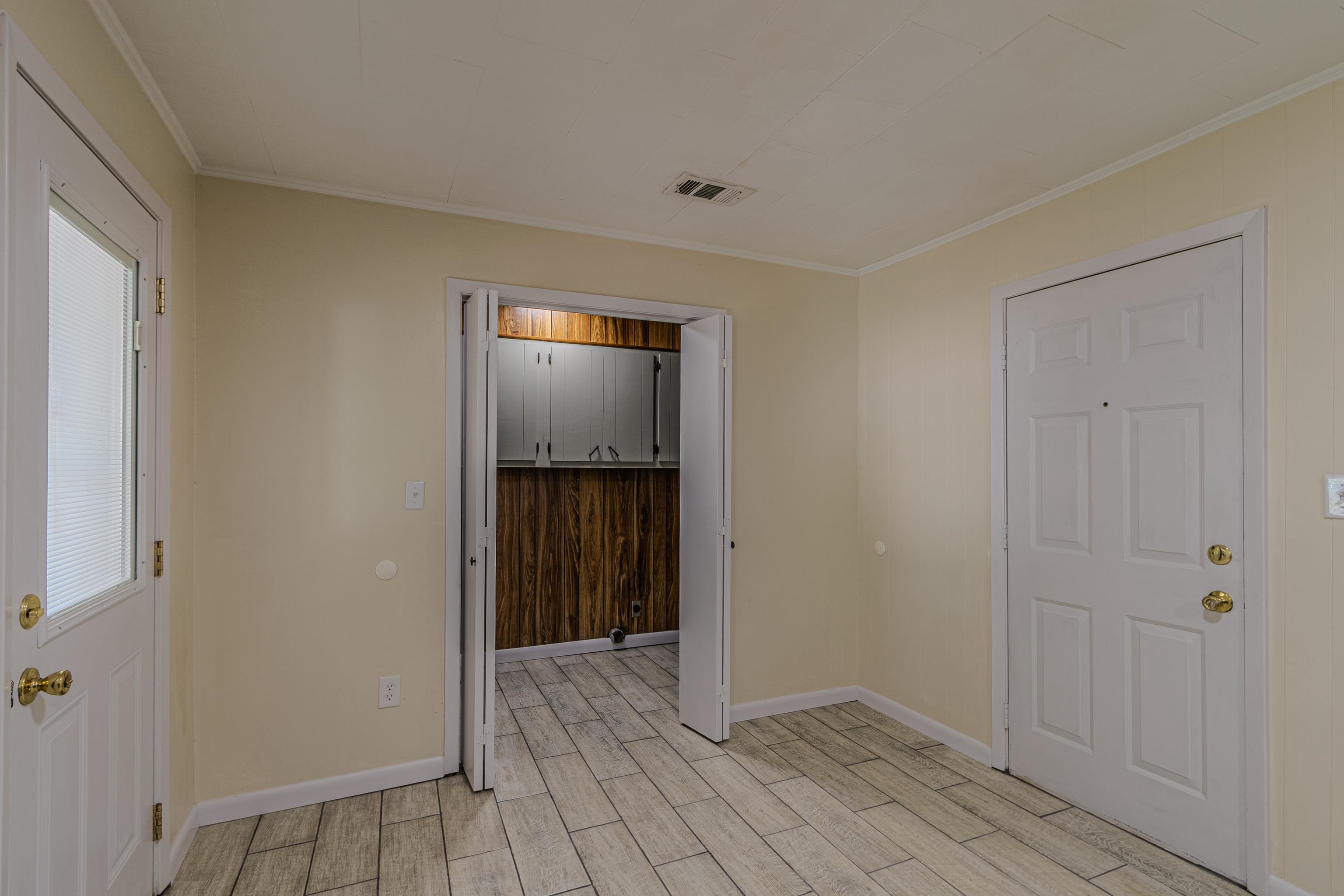 203 S 13TH AVE  Paragould, AR