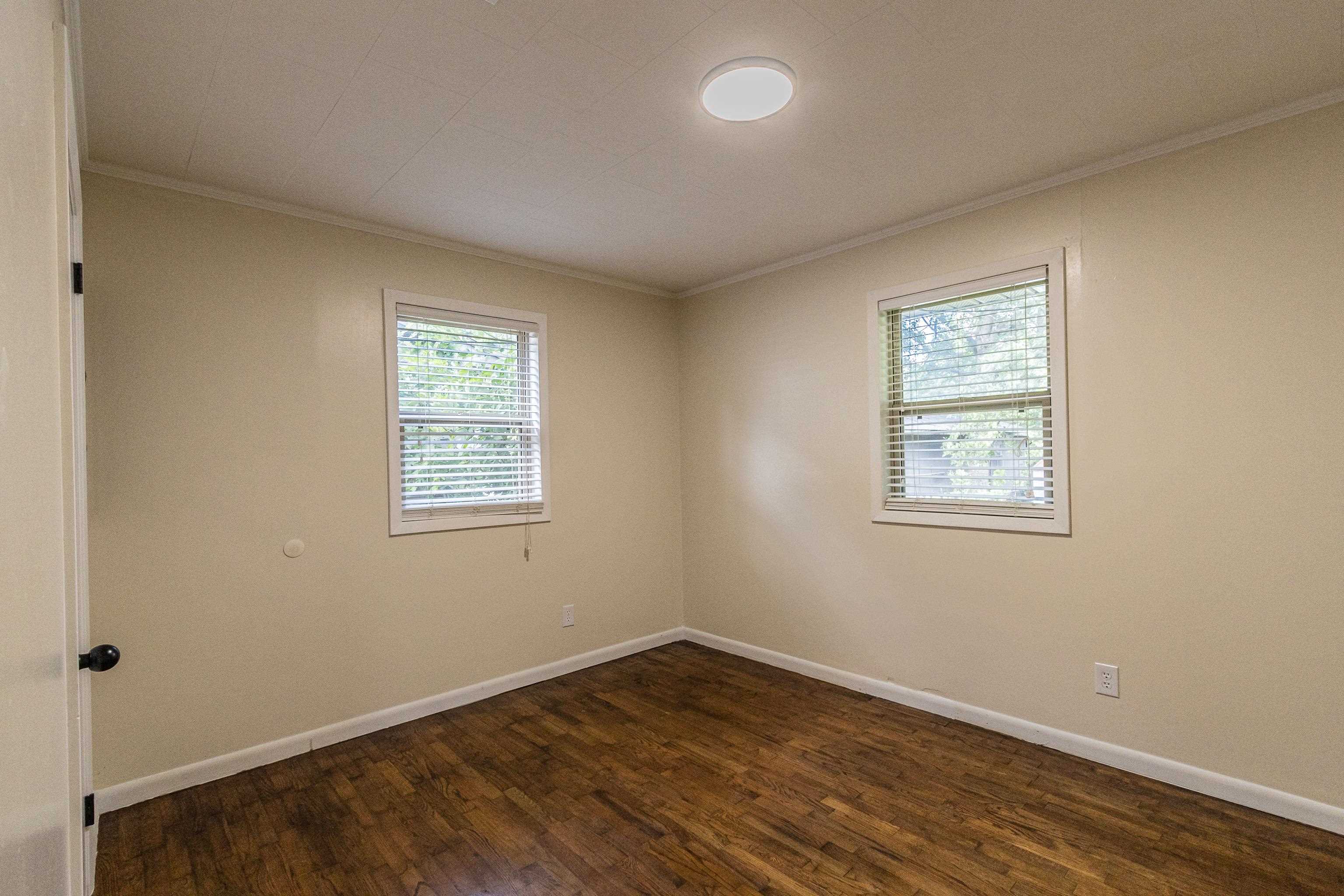 203 S 13TH AVE  Paragould, AR
