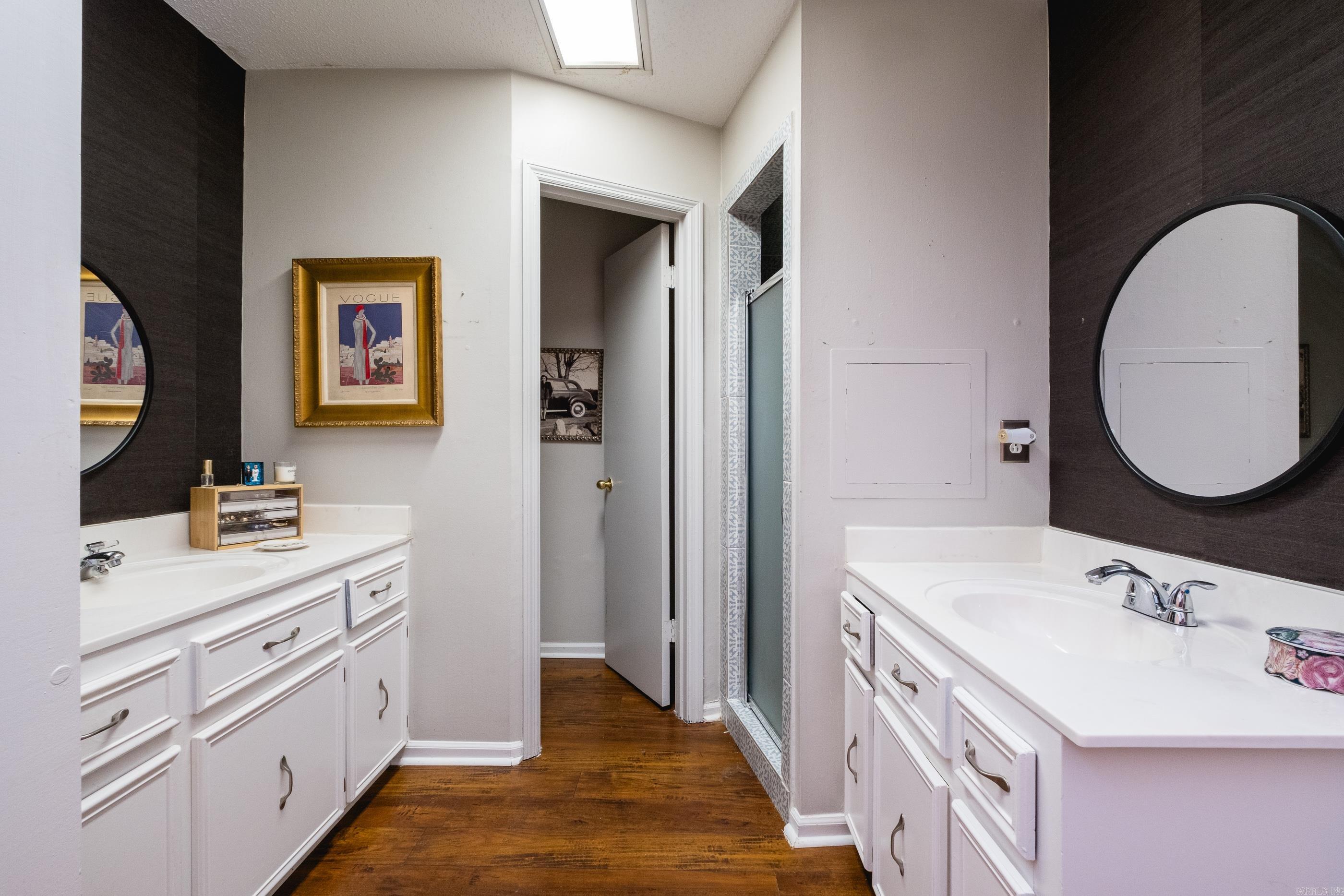 8 Hightrail Drive Maumelle, AR 72113