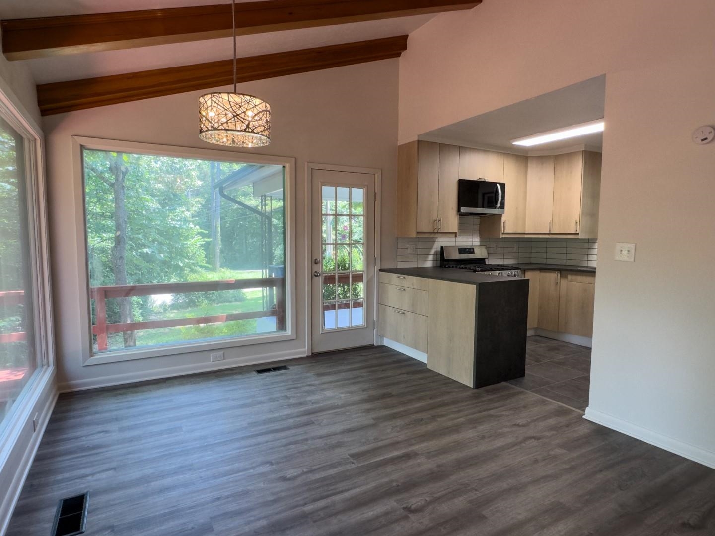25 Allegheny  Cherokee Village, AR
