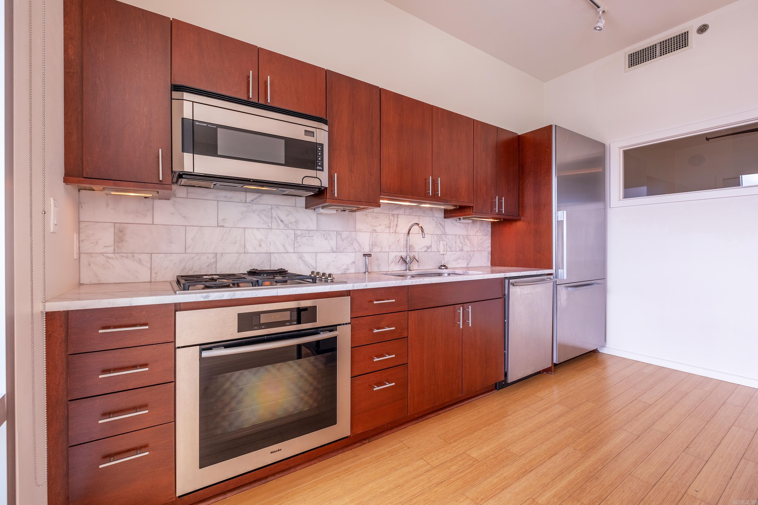 315 Rock  1603  Little Rock, AR