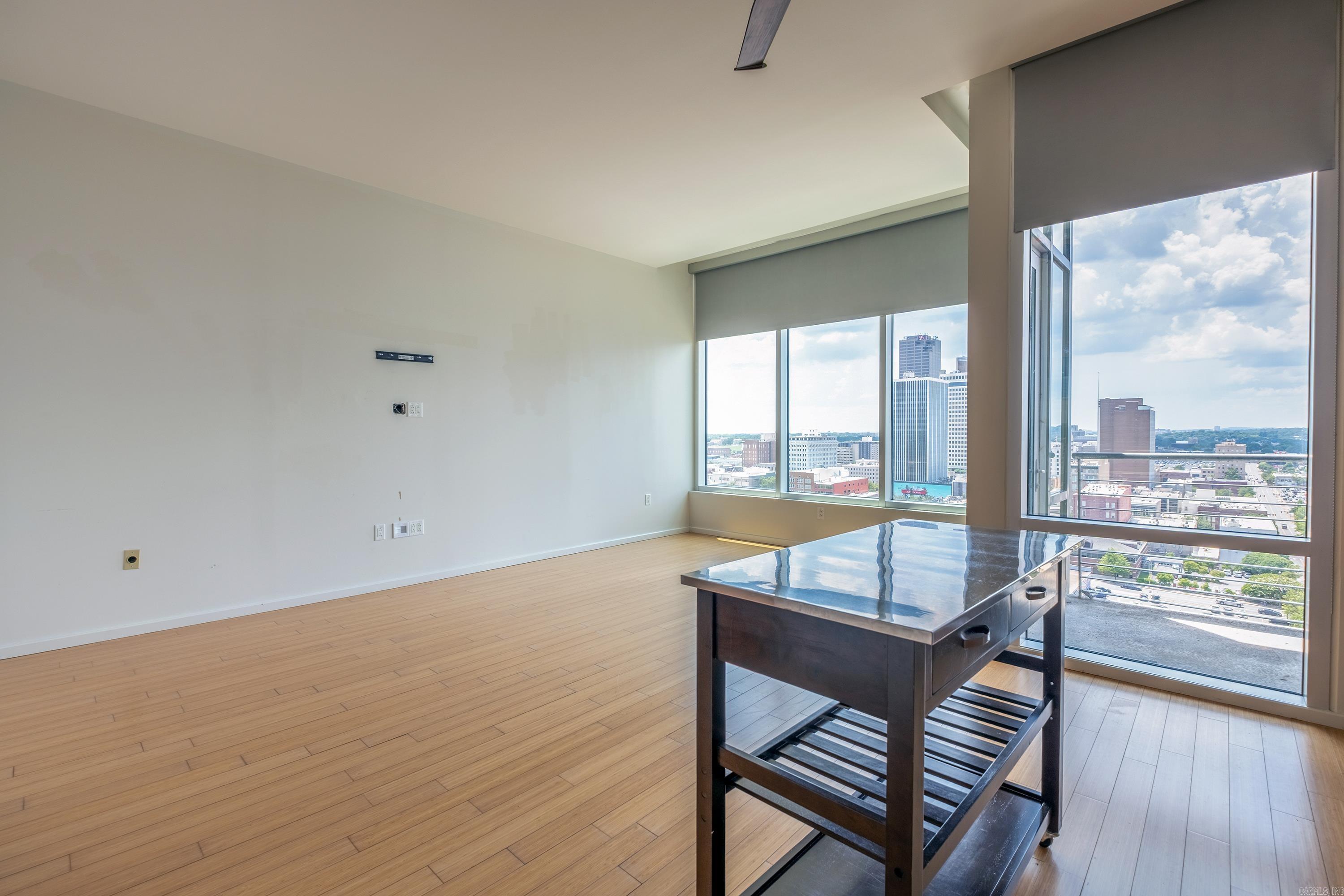 315 Rock  1603  Little Rock, AR