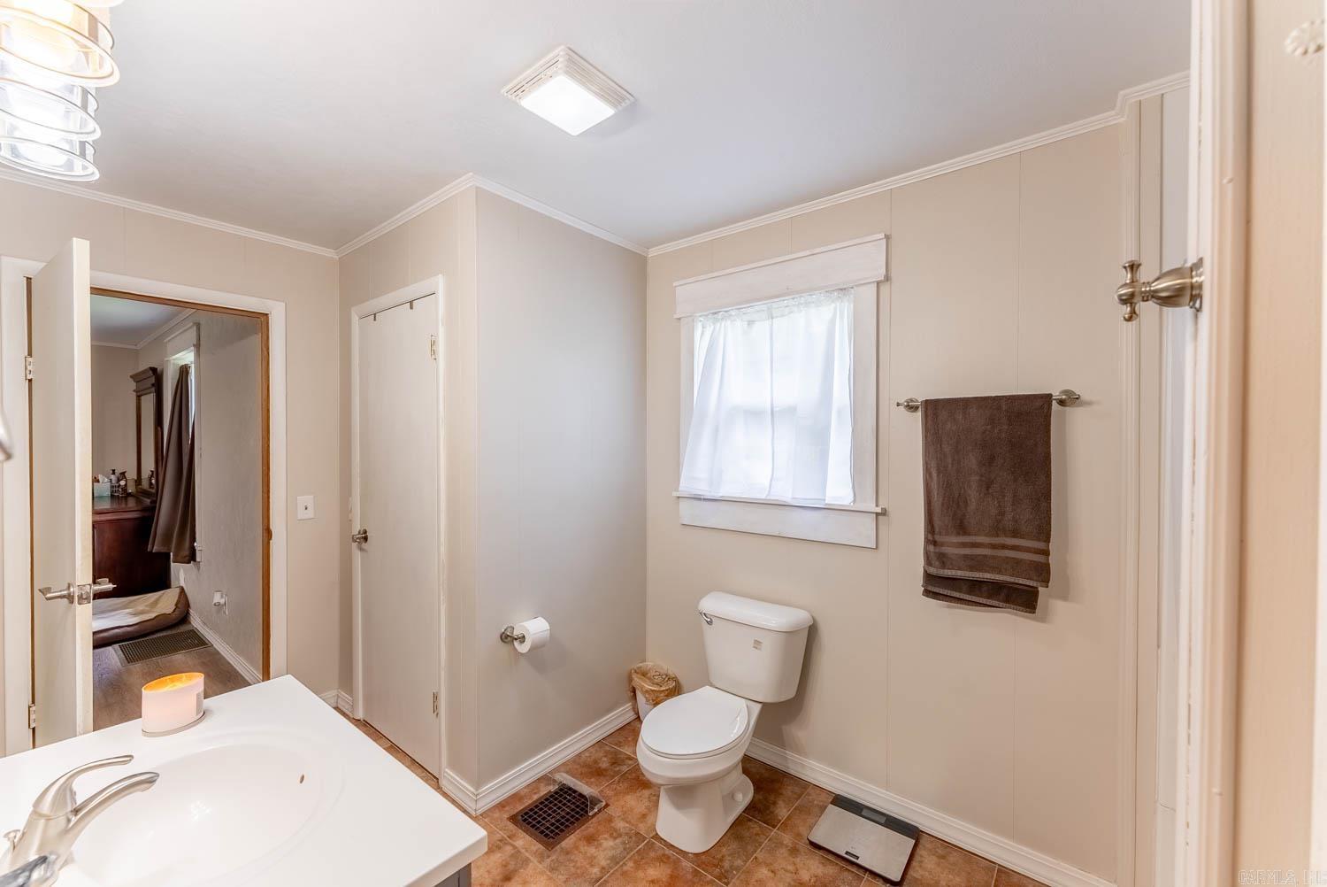 1790 Cochran Avenue  Mammoth Spring, AR