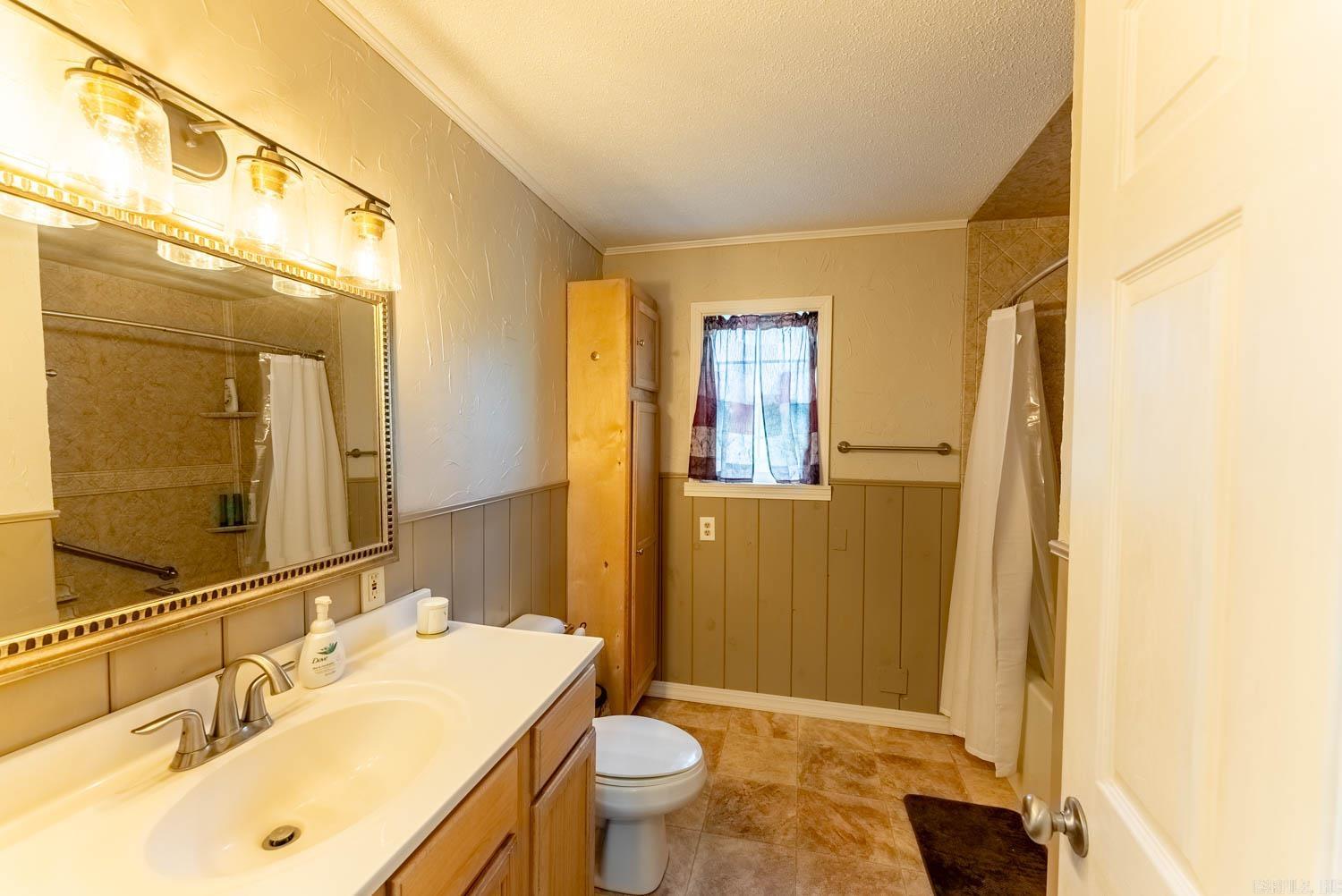 1790 Cochran Avenue  Mammoth Spring, AR