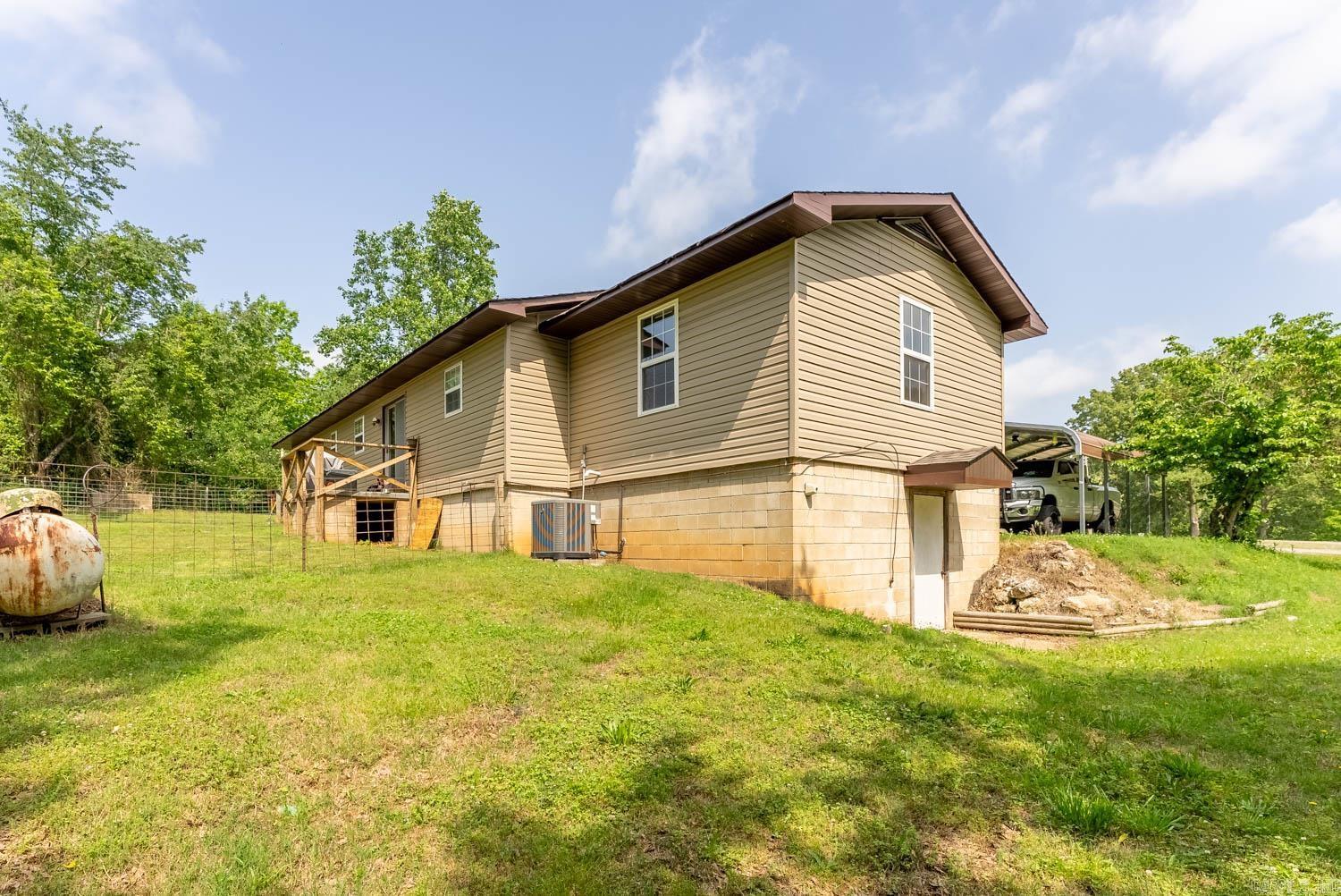 1790 Cochran Avenue  Mammoth Spring, AR