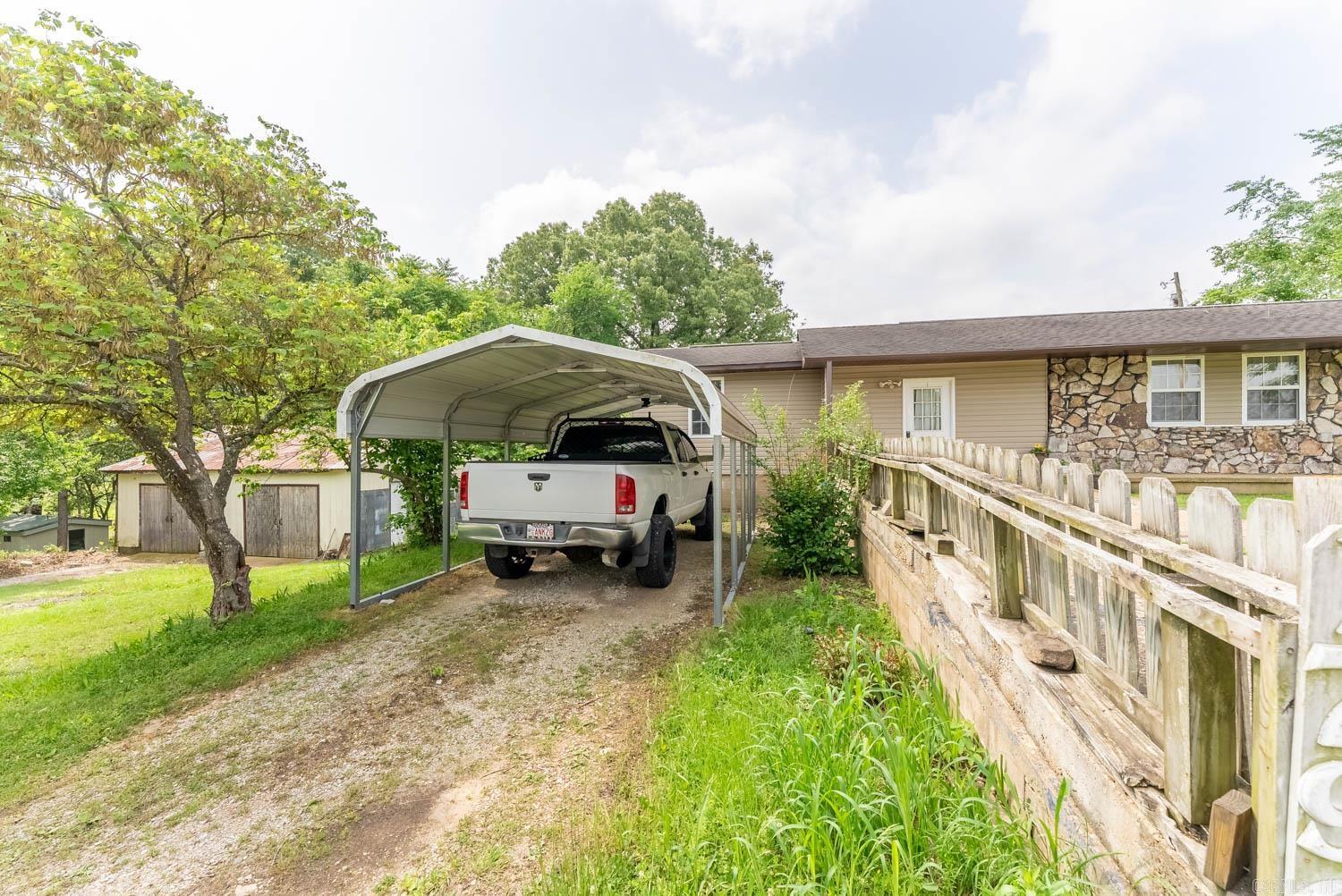 1790 Cochran Avenue  Mammoth Spring, AR
