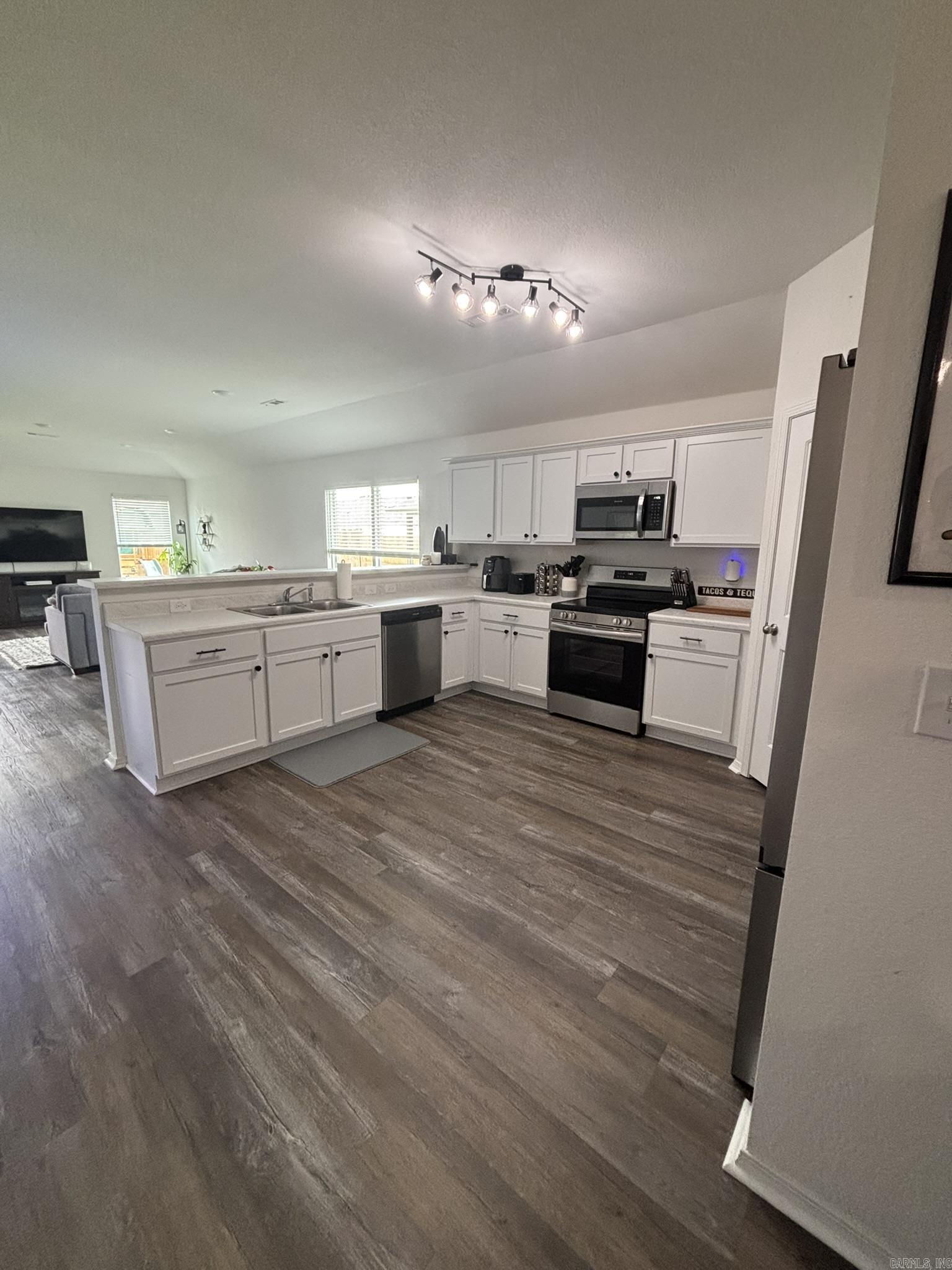 303 Rooster Road Conway, AR 72032