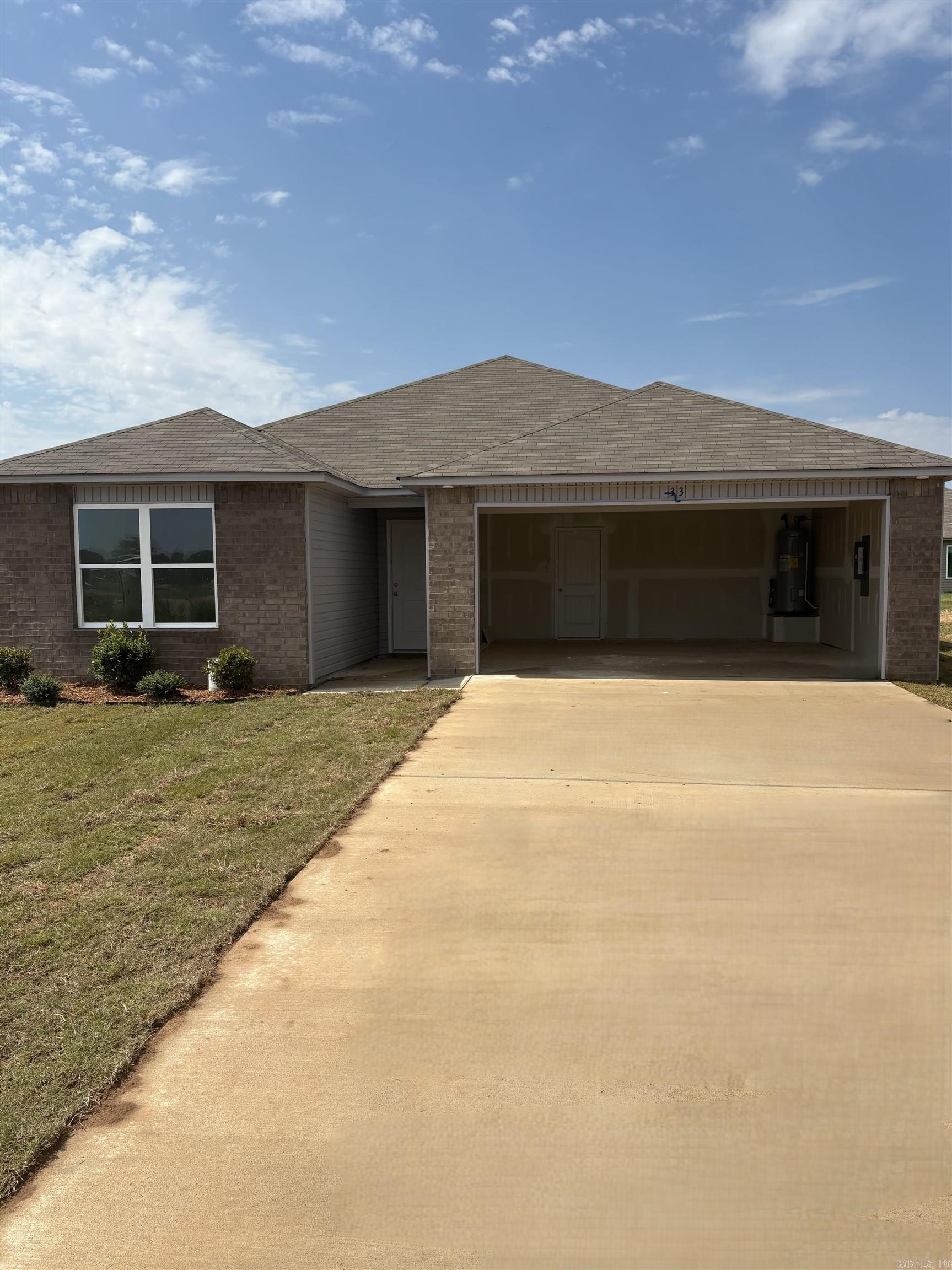 33 Hearthstone Trail