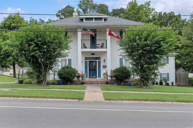 611 W Court  Paragould, AR