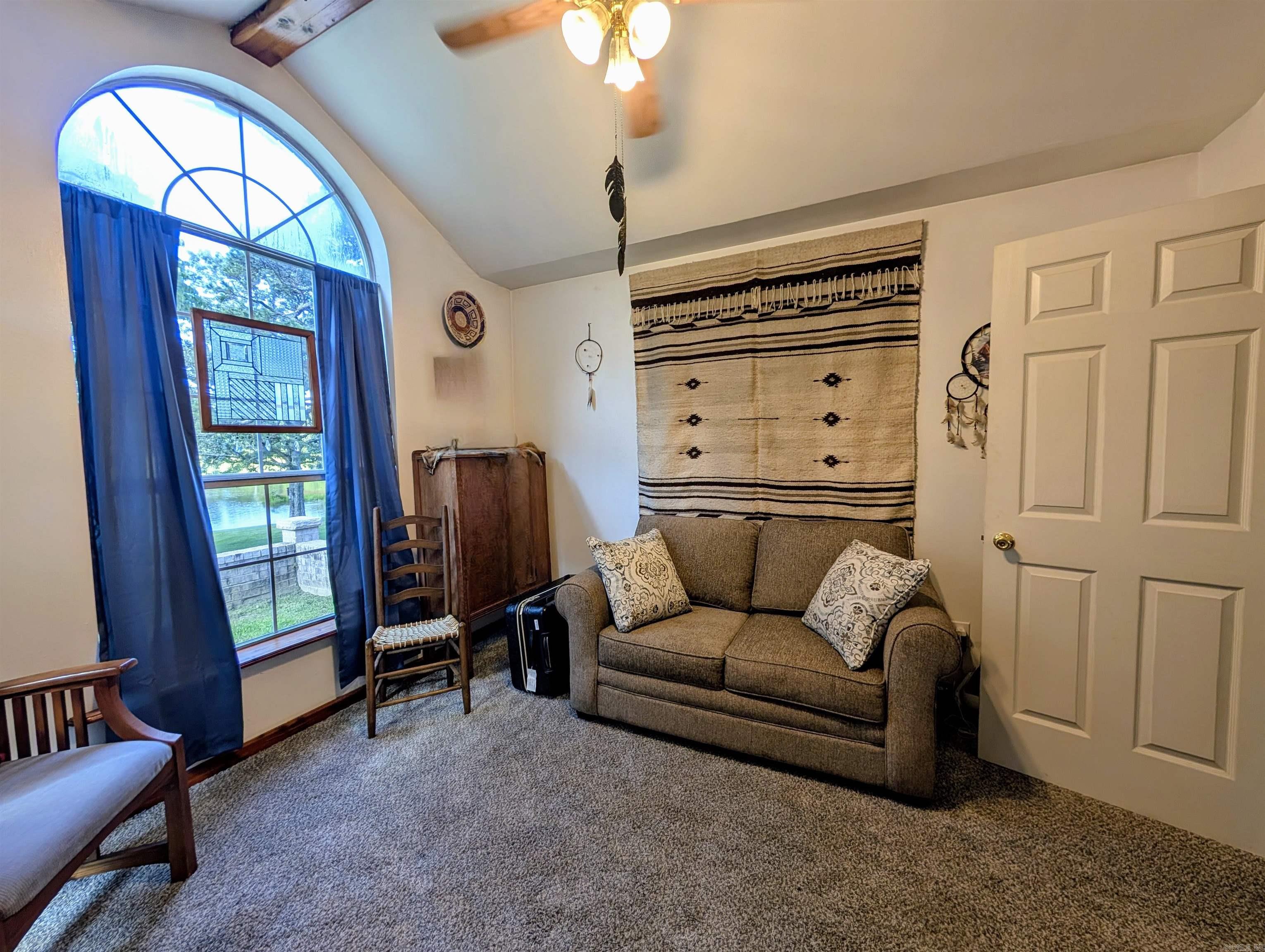 264 Polk Road 16  Cove, AR