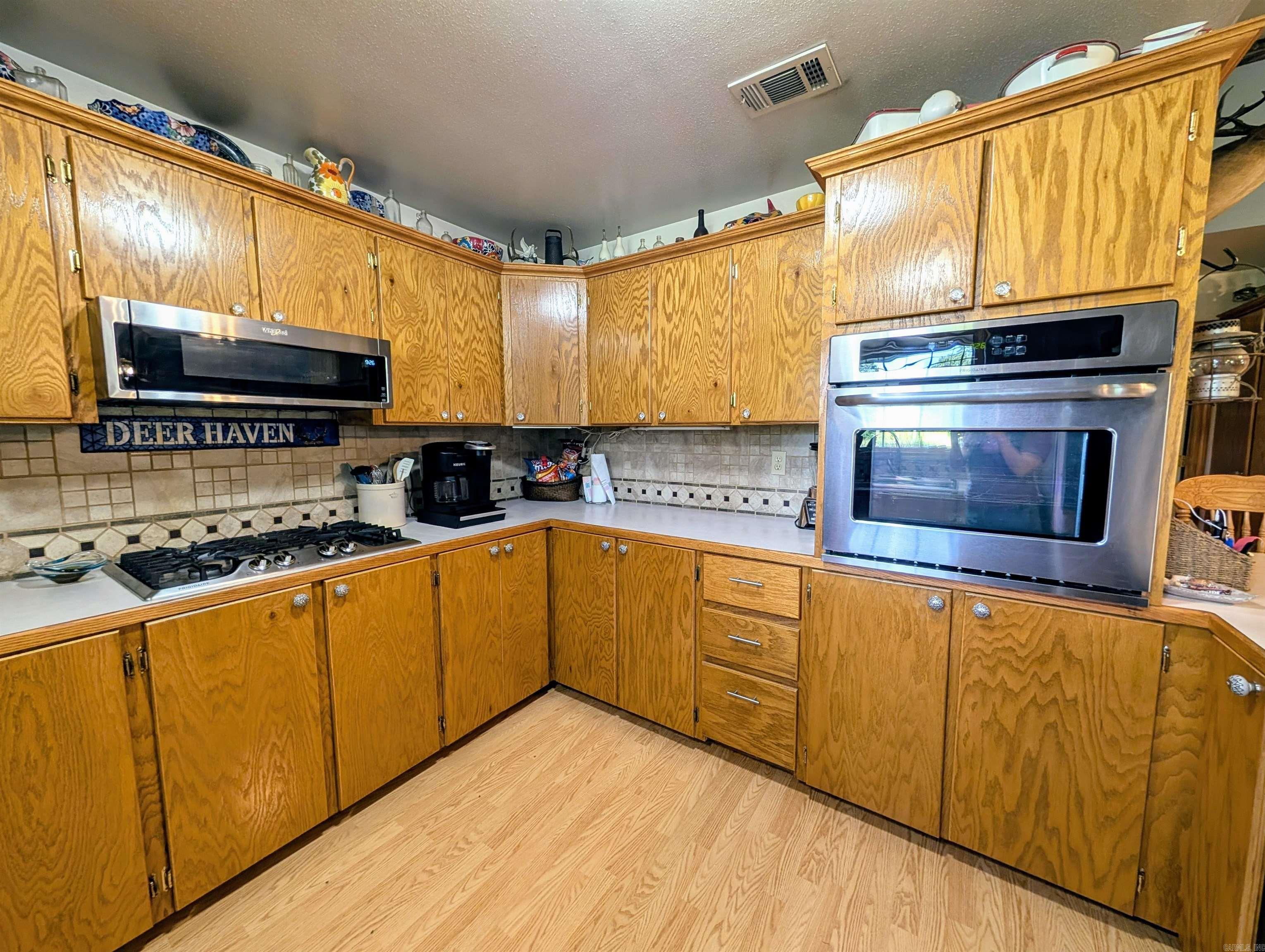 264 Polk Road 16 Cove, AR 71937