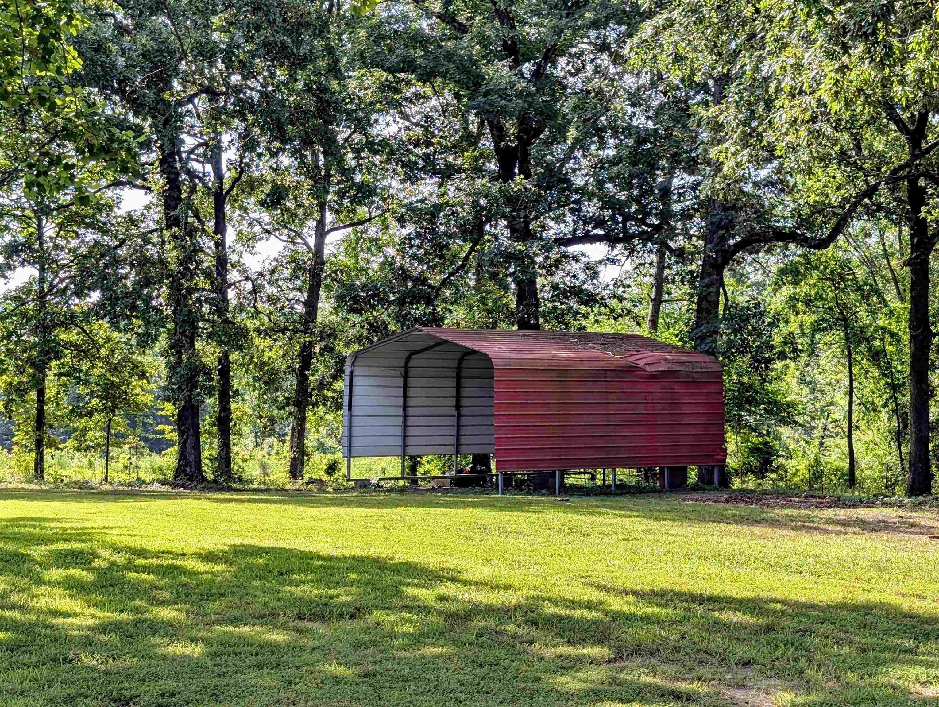 264 Polk Road 16 Cove, AR 71937