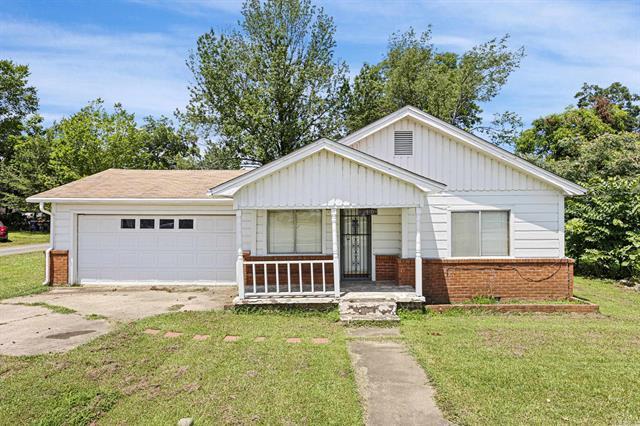 610 S Knoxville  Russellville, AR