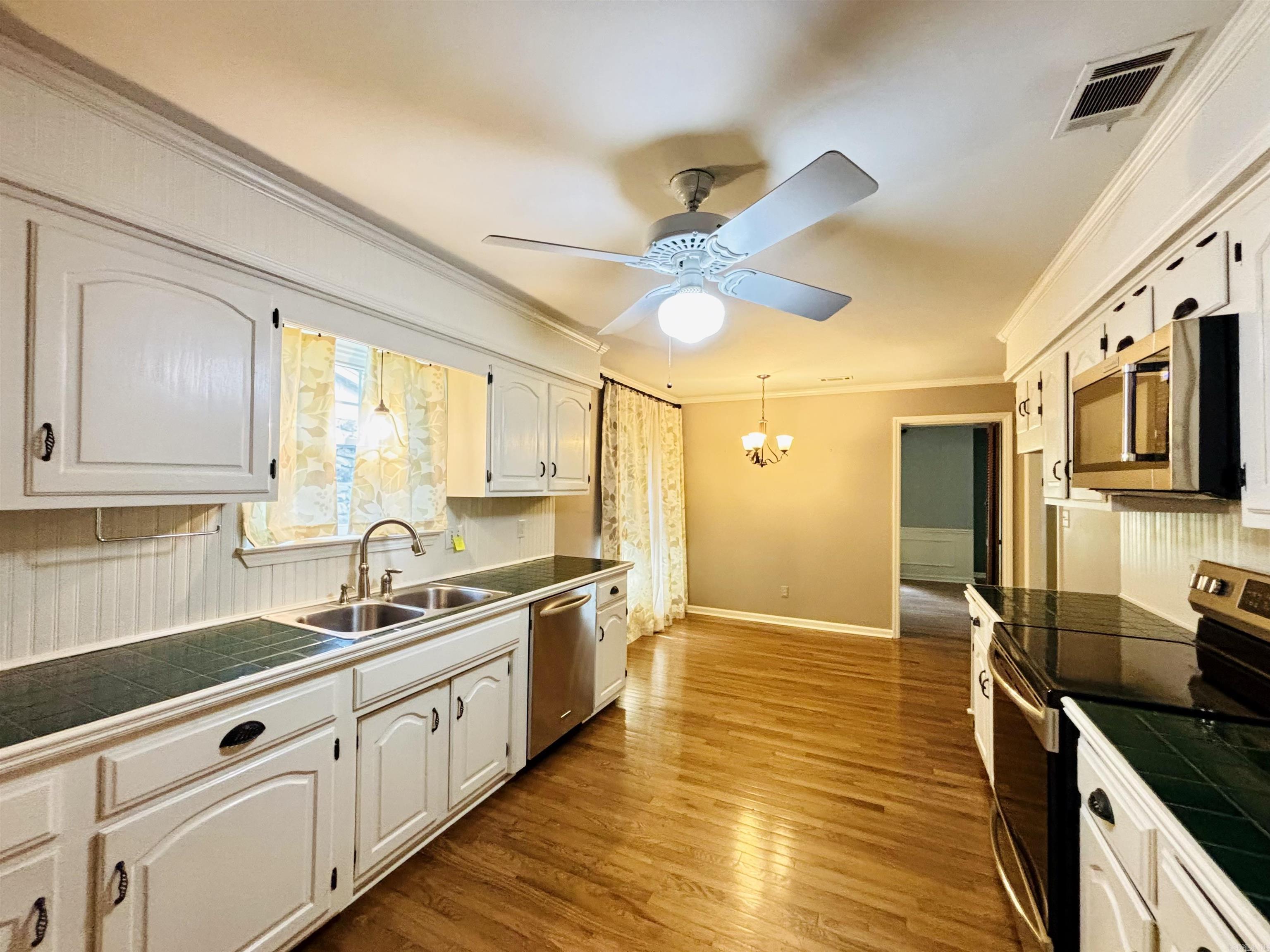 2418 Grist Mill  Little Rock, AR