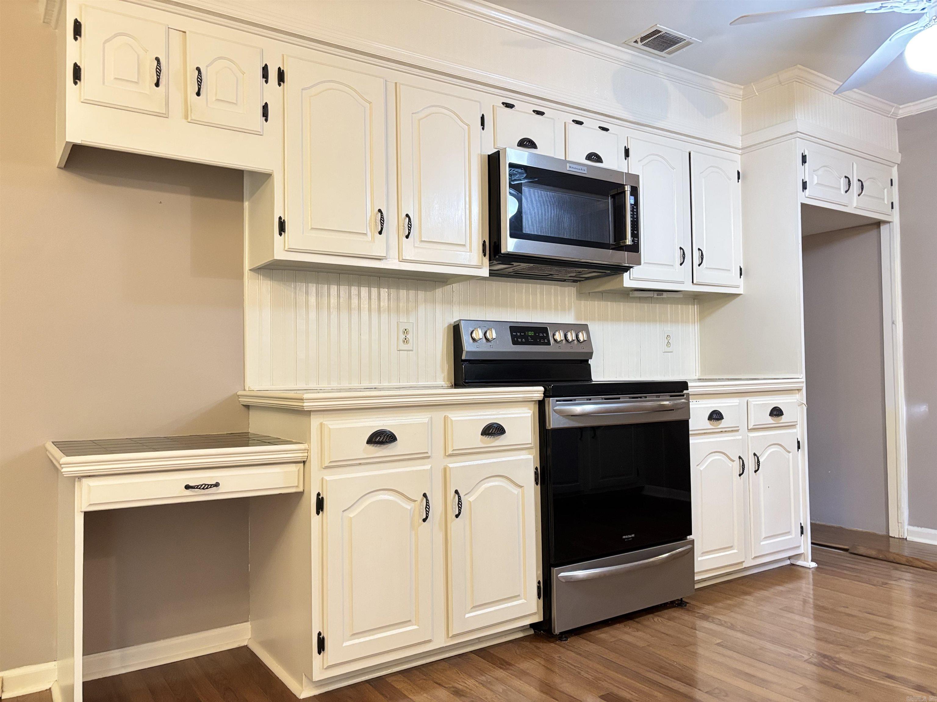 2418 Grist Mill  Little Rock, AR
