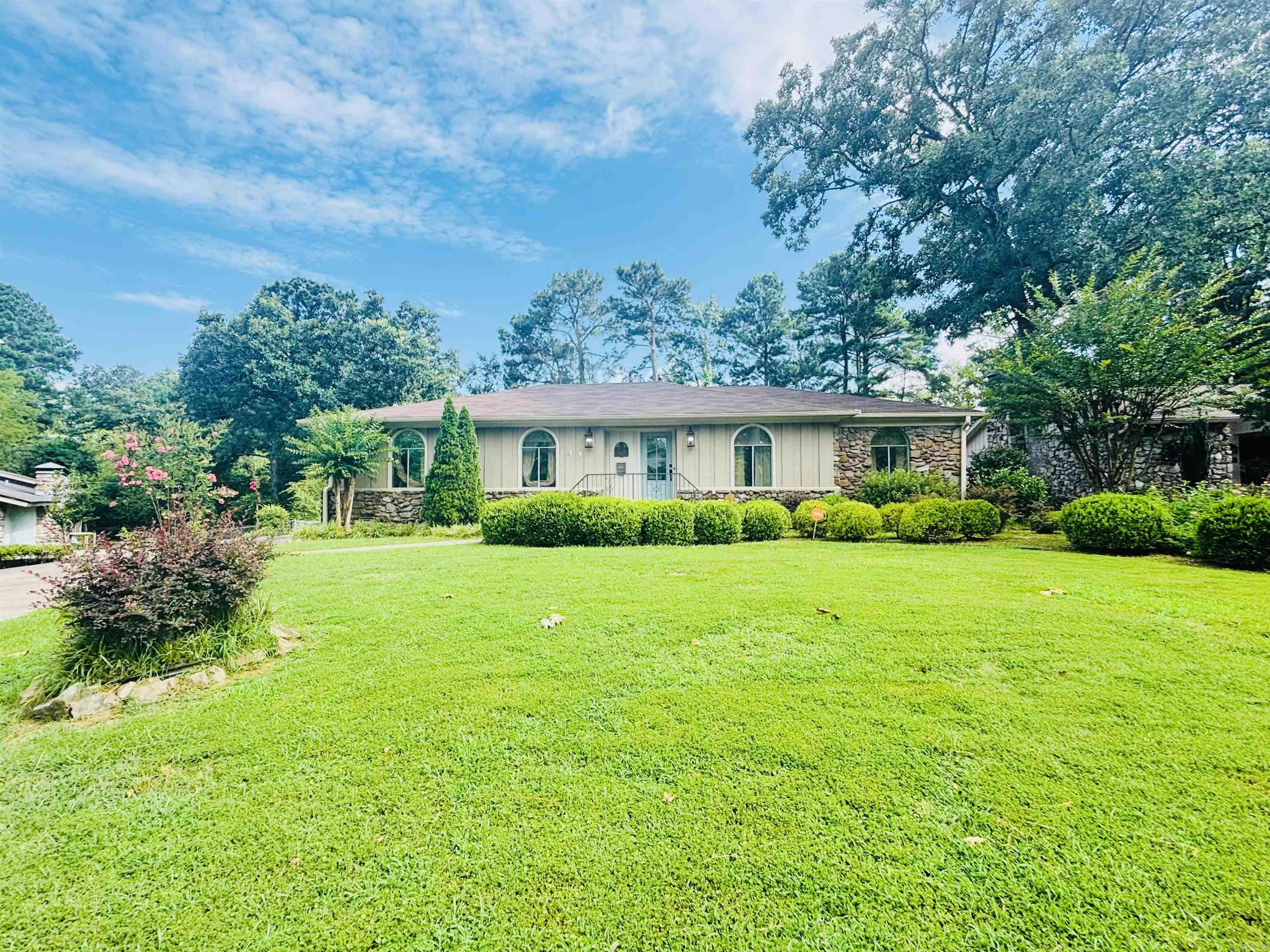 2418 Grist Mill  Little Rock, AR