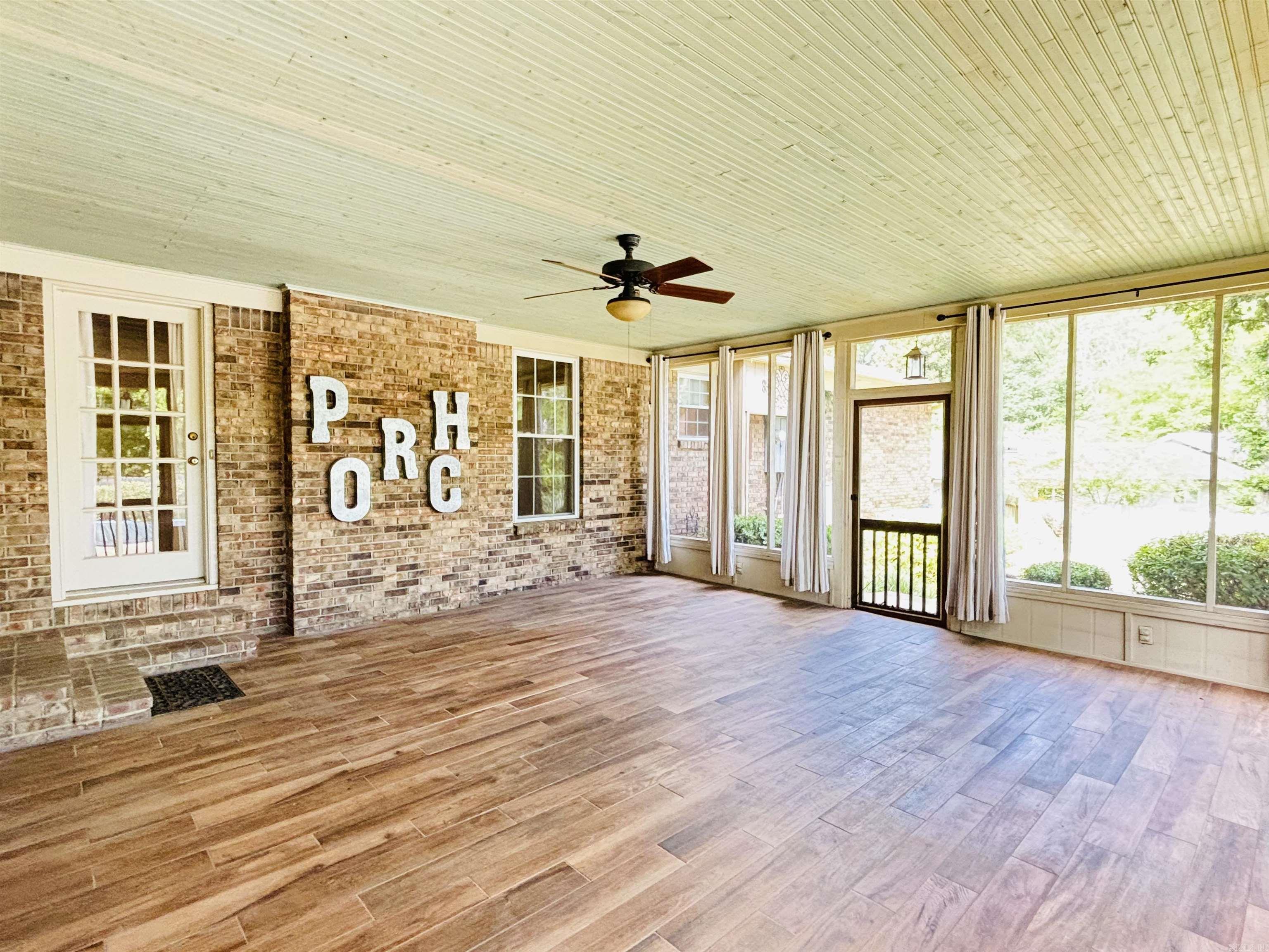2418 Grist Mill  Little Rock, AR