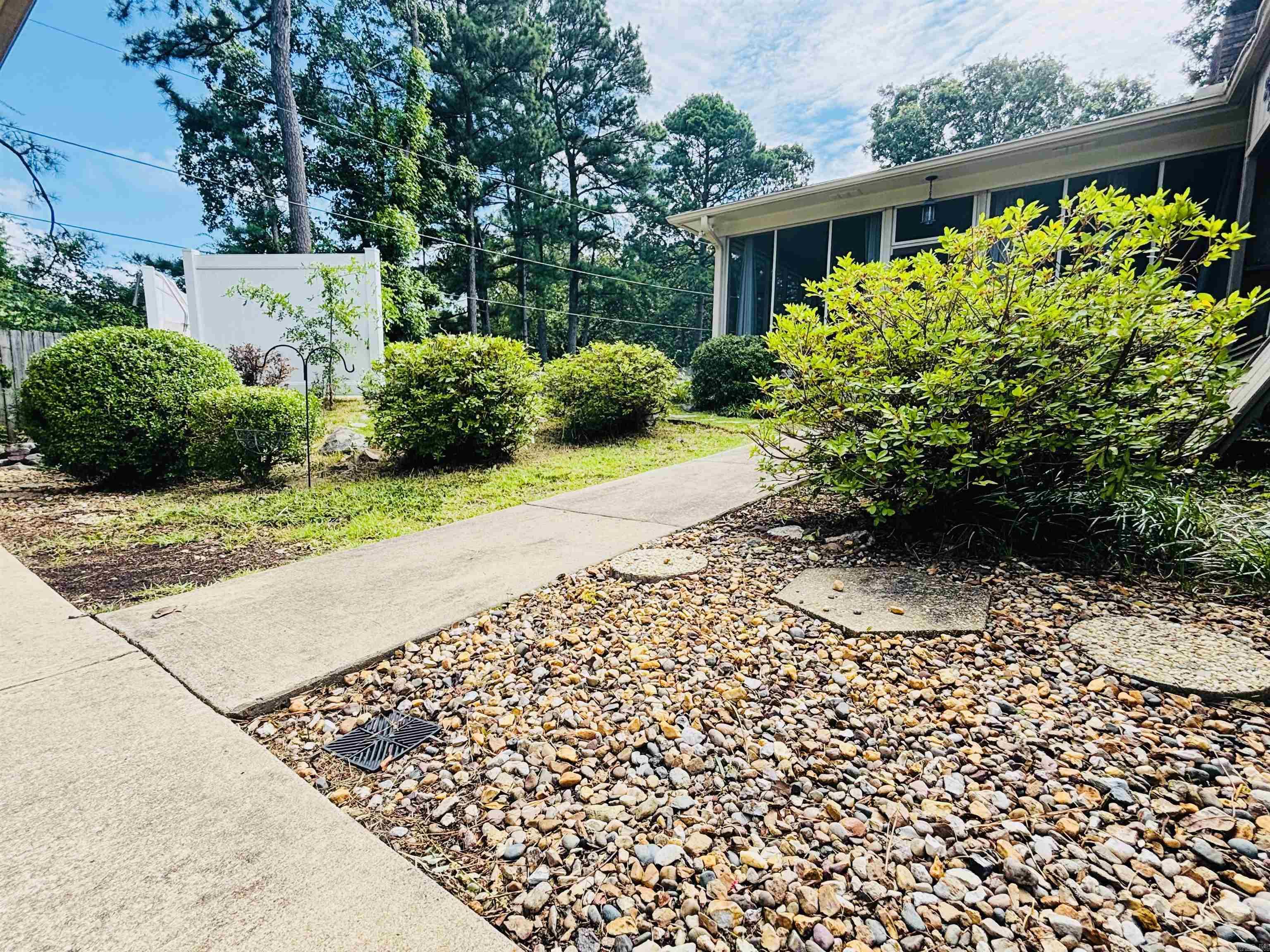 2418 Grist Mill  Little Rock, AR
