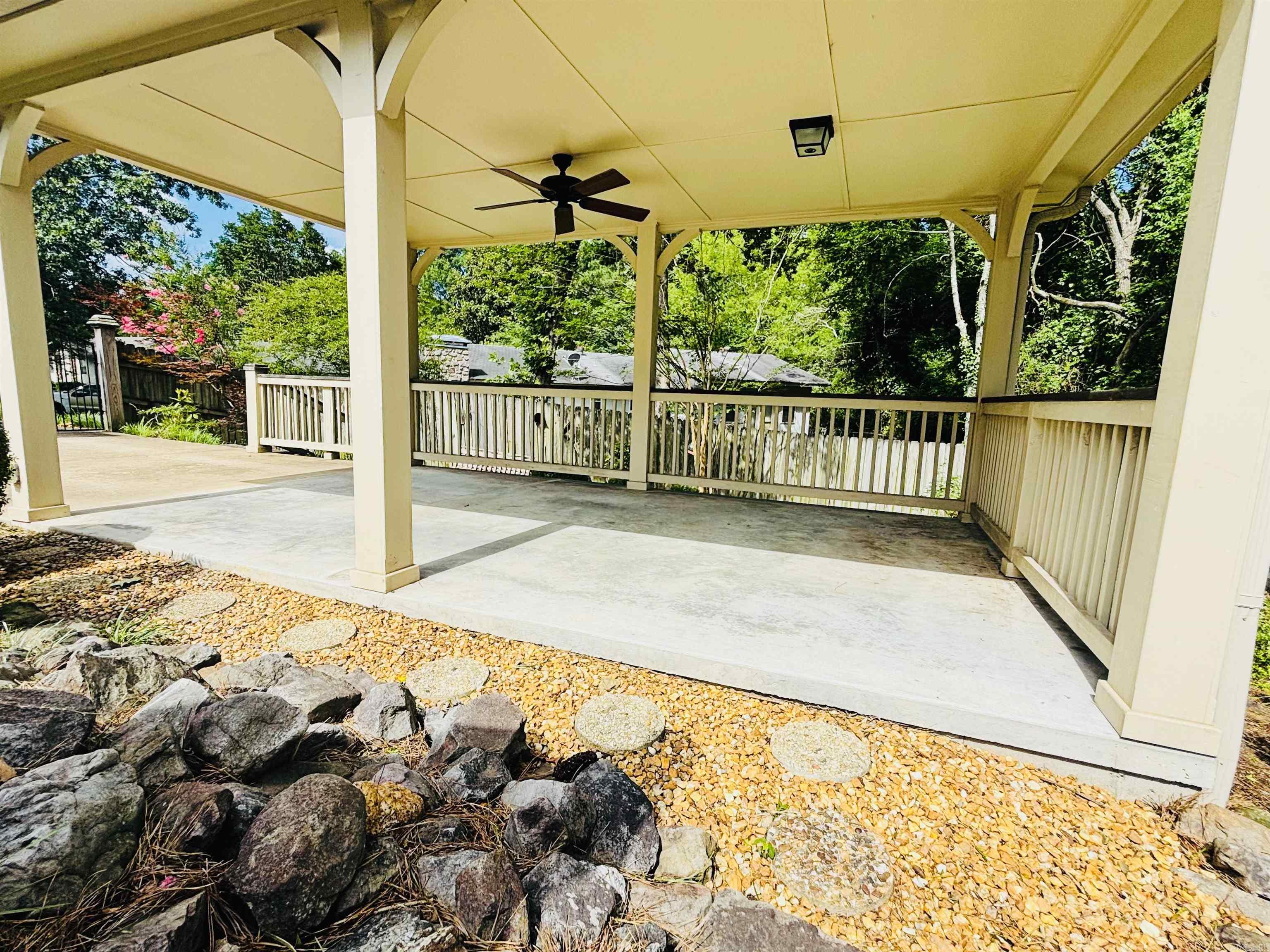 2418 Grist Mill  Little Rock, AR