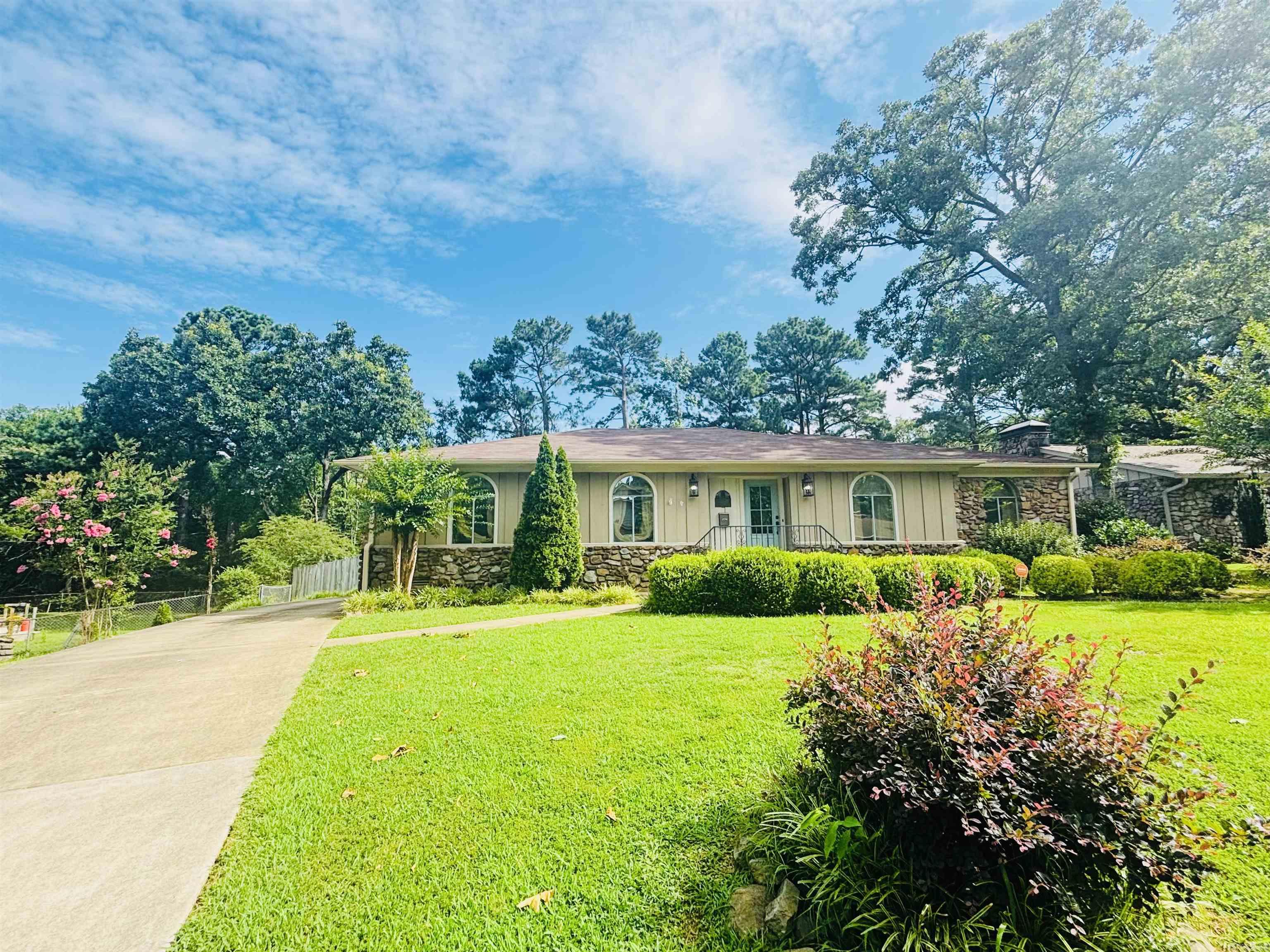 2418 Grist Mill  Little Rock, AR